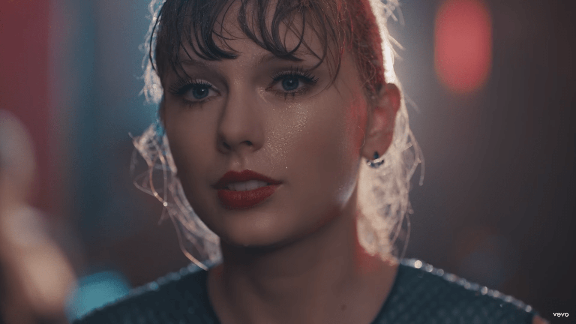 Taylor Swift debuts Delicate music video and it's vintage Taylor