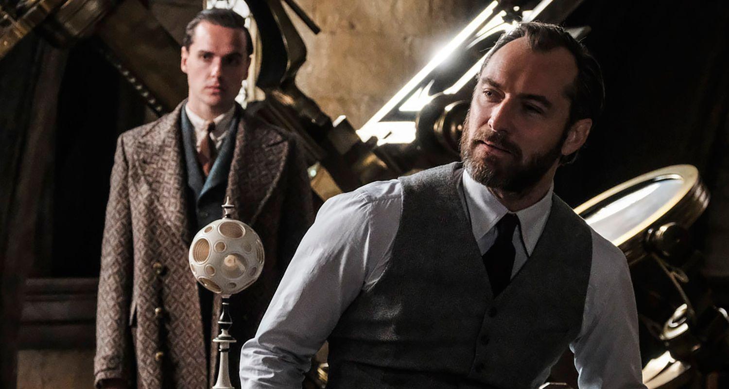 Jude Law & Johnny Depp Featured In New 'Fantastic Beasts