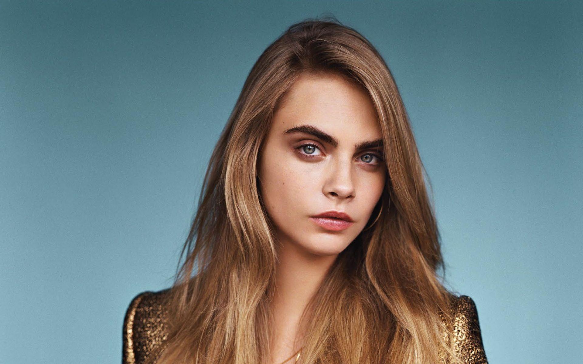 Cara Delevingne picture wallpaper download. Wallpaper