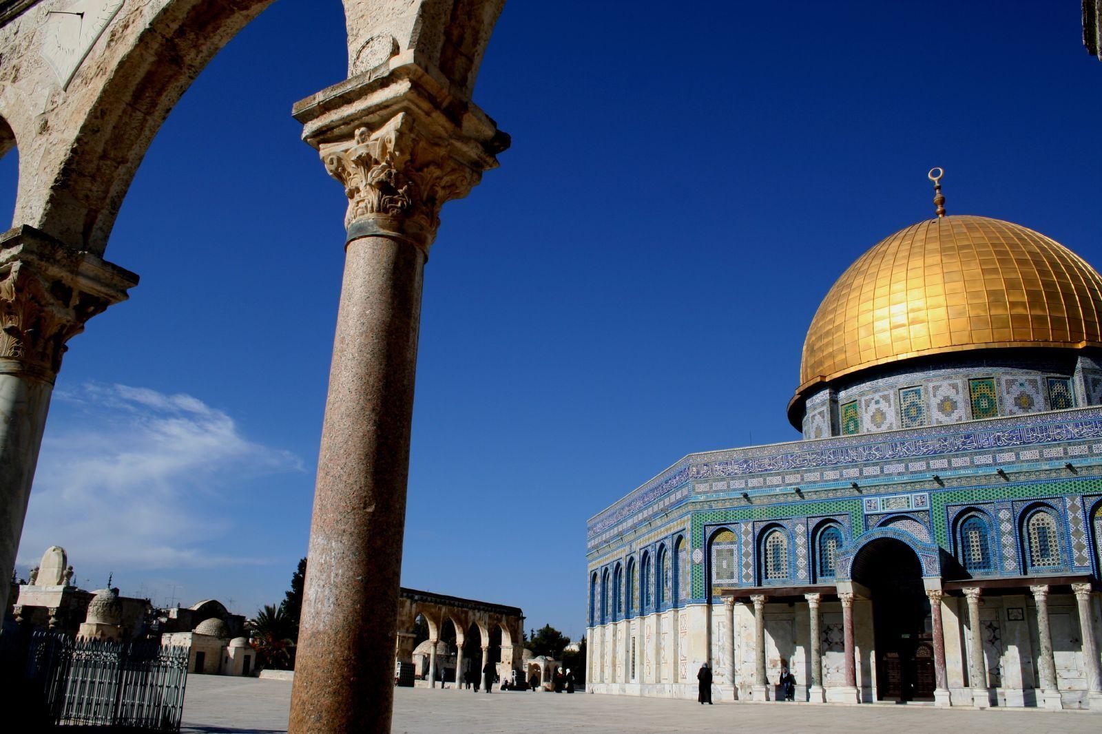 Palestinian Surprises Dome of the Rock