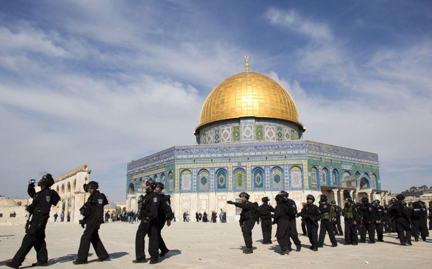 Israel To Reopen Al Aqsa Mosque After Palestinian Outrage Over