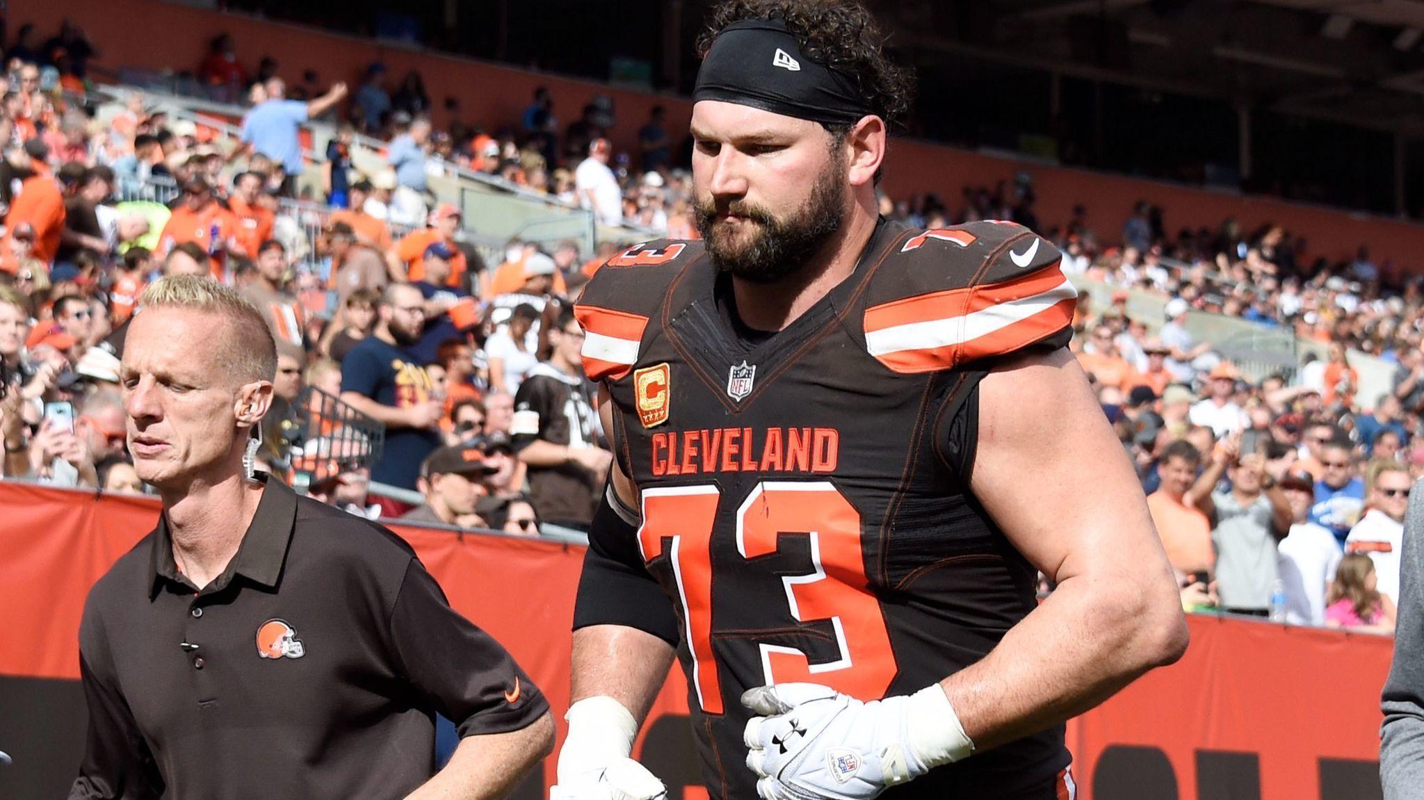 Joe Thomas so strong, he tore tendon off bone San Diego