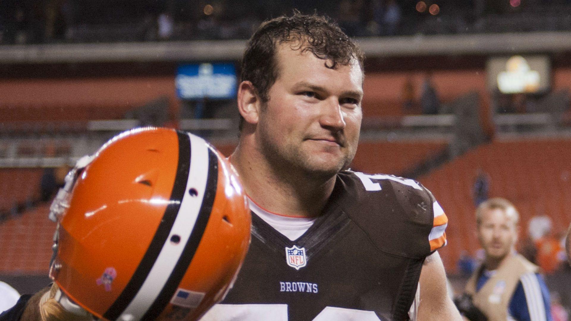 Browns' Joe Thomas to play Sunday despite receding hairline. NFL