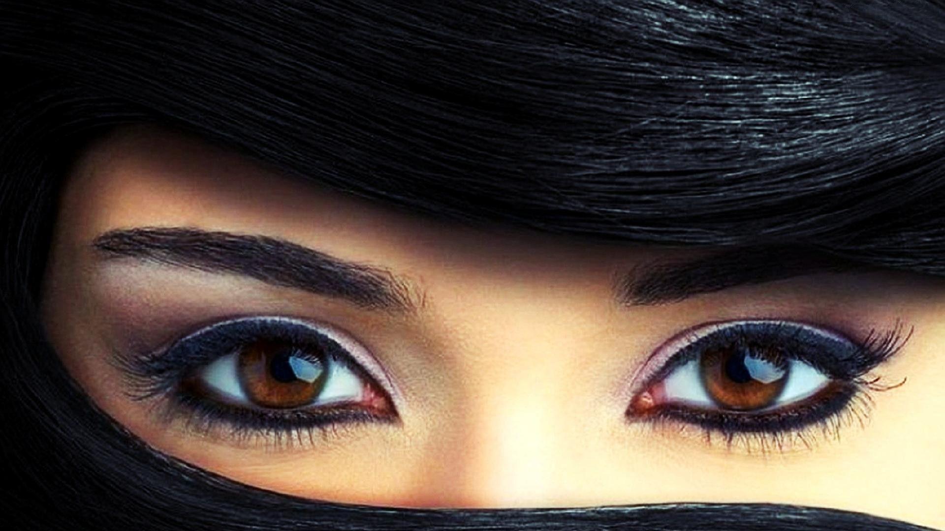 Beautiful Eyes Girl Wallpaper in HD. HD Wallpaper. Wallpaper