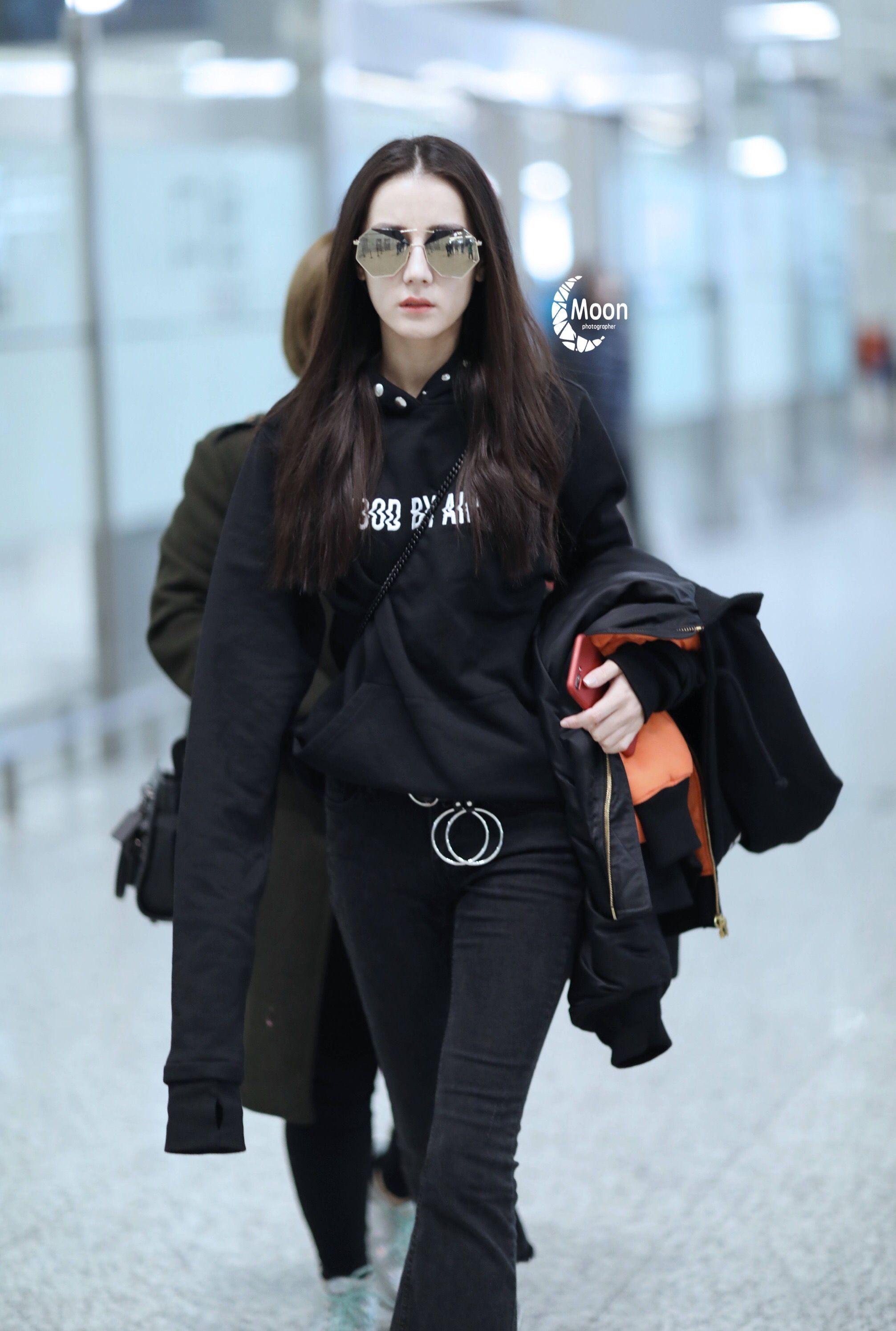 Feature Celebrity Airport Fashion (Ladies Edition)