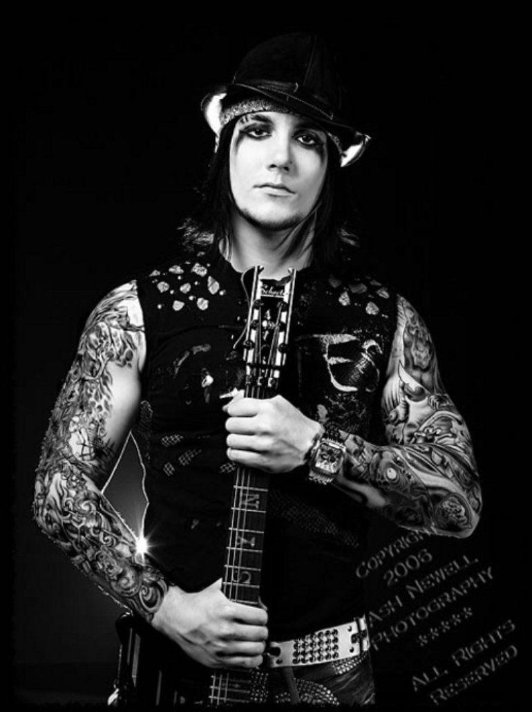 Synyster Gates Photo (4 of 28)