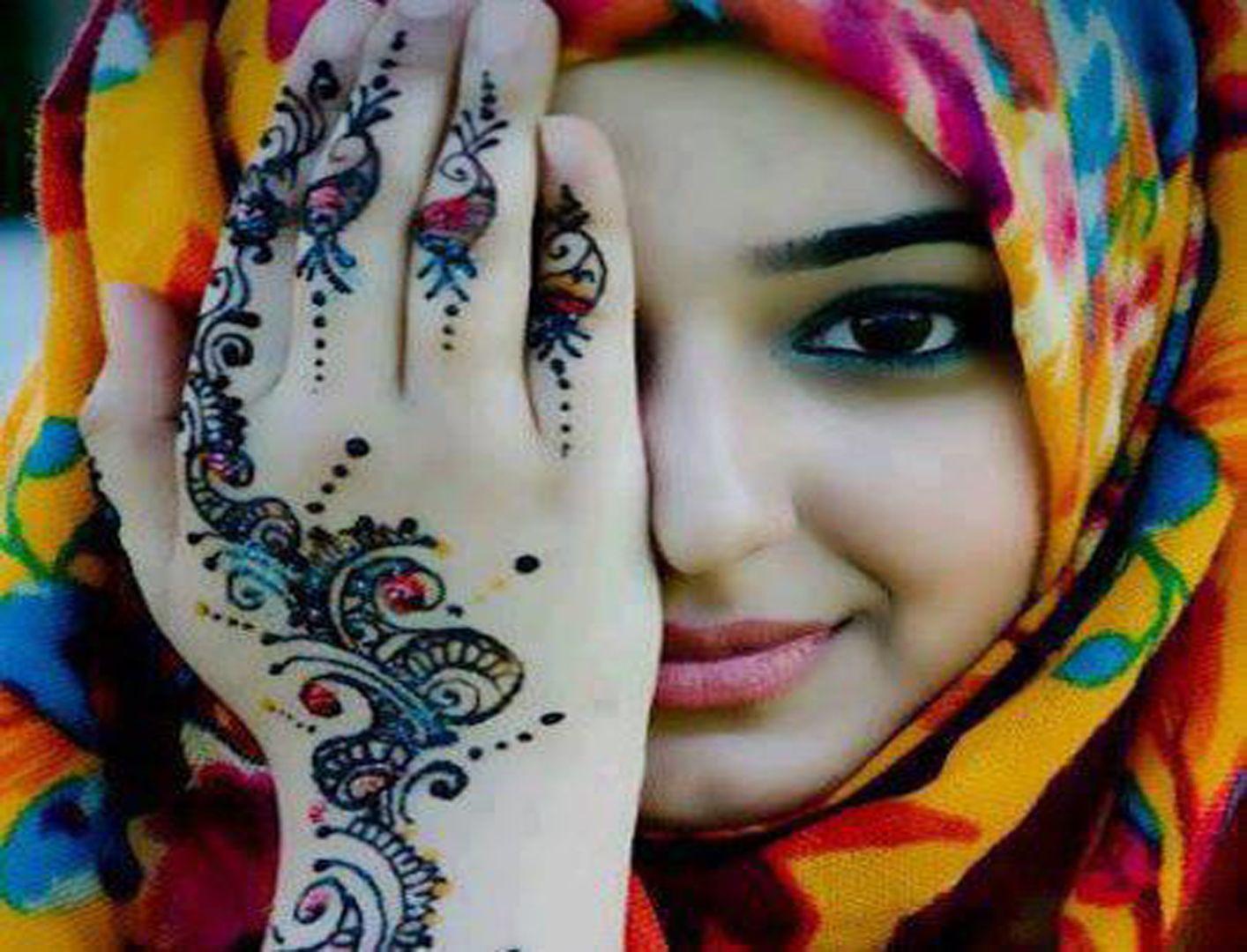 Pakistani Girl Beauty Wallpaper