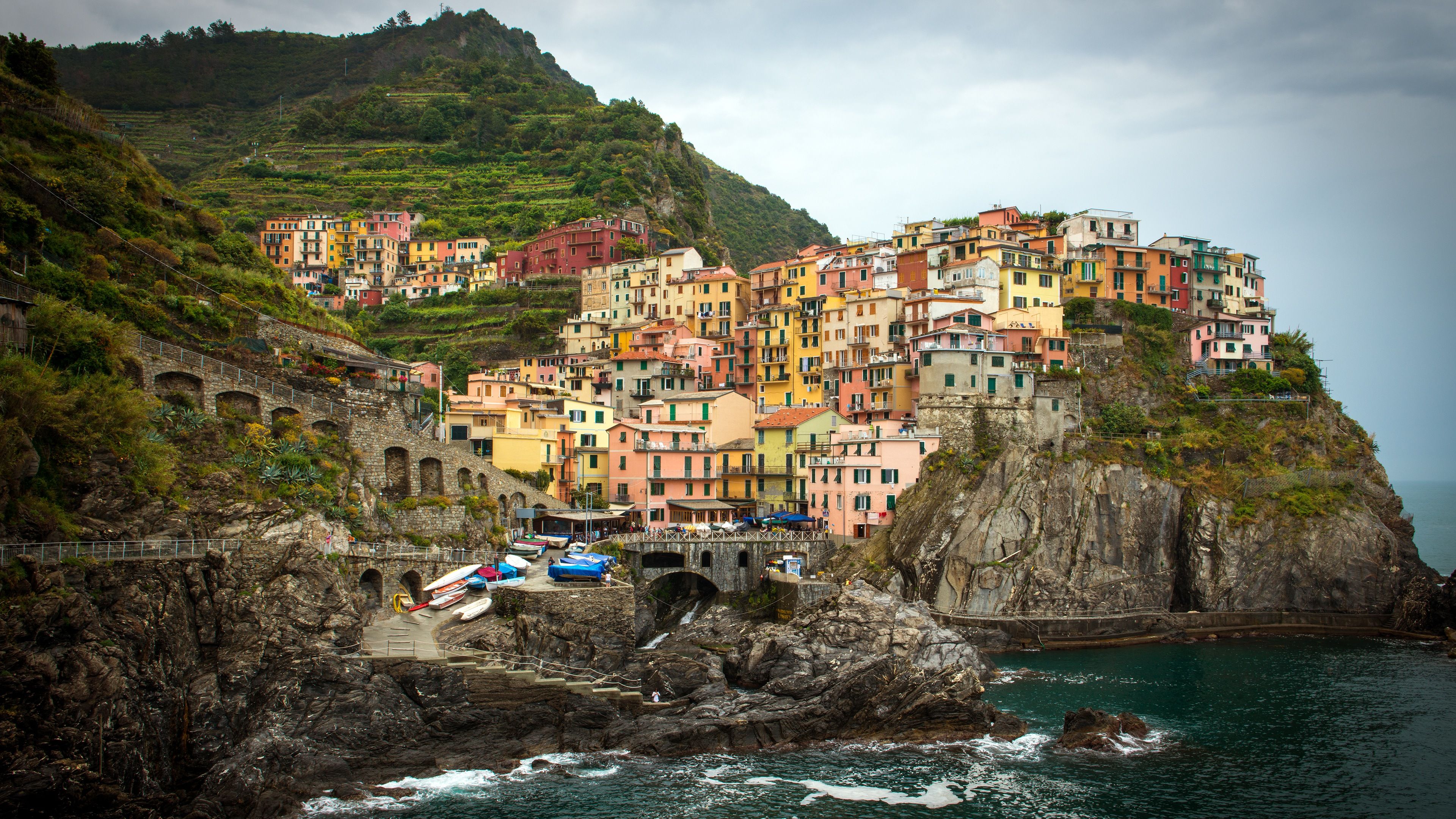 Cinque Terre Italy Villages 4K Desktop Wallpaper