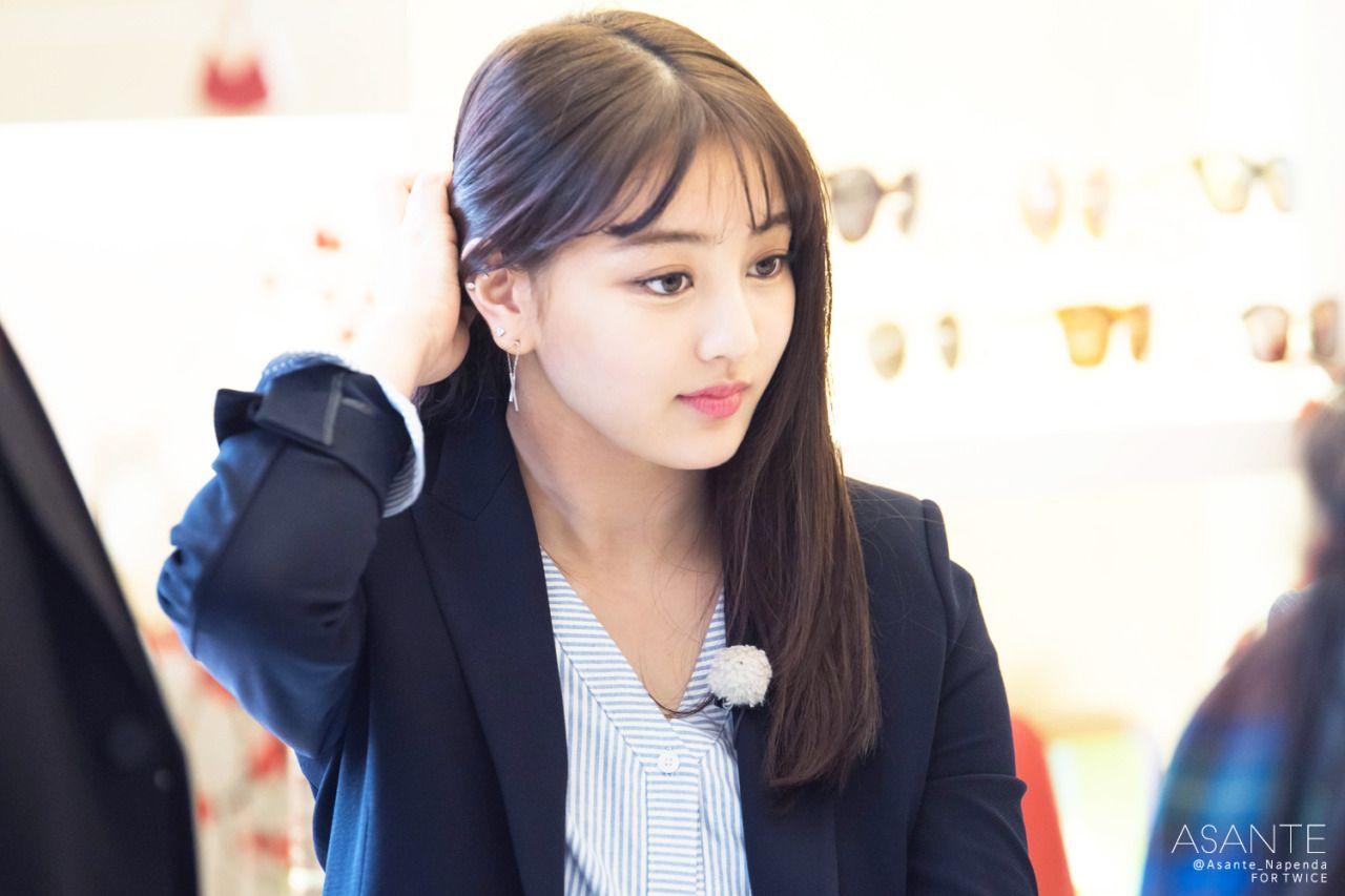 Buzz Here's What Worries TWICE Members The Most These Days