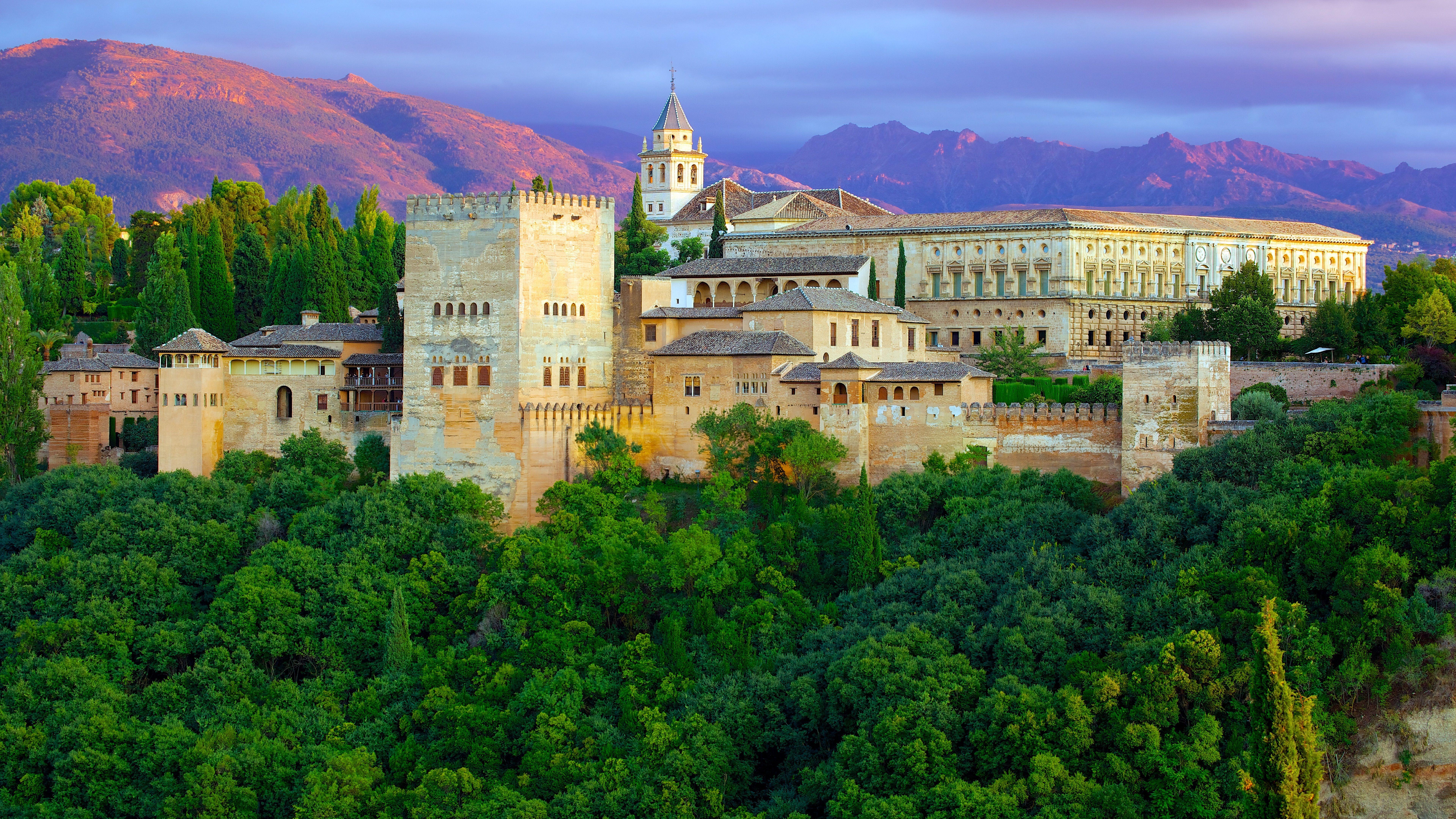 Alhambra Palace in Granada, Andalusia, Spain 8K Wallpaper