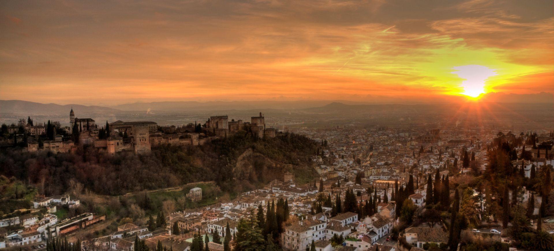 Granada, Spain La Alhambra. Places to Go. Granada