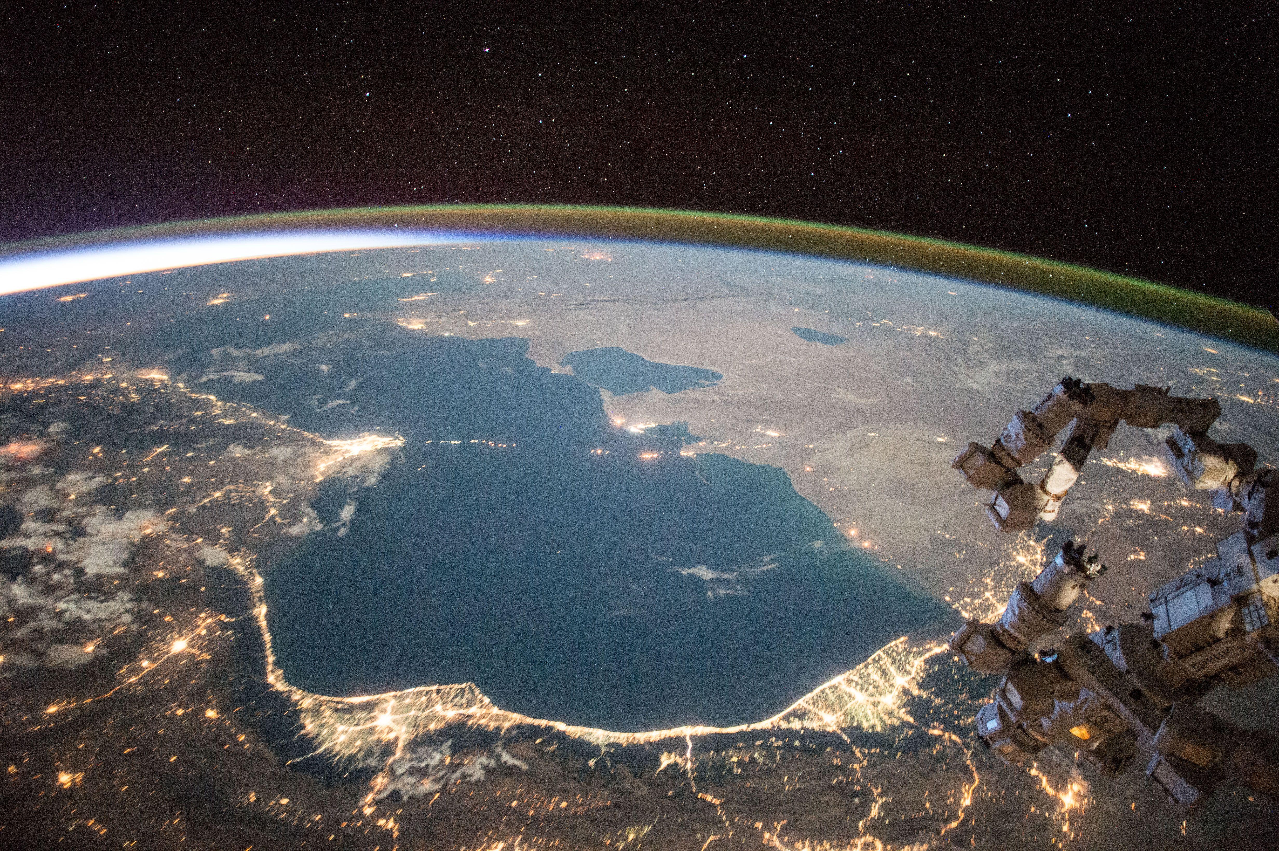 Вид на землю из космоса фото