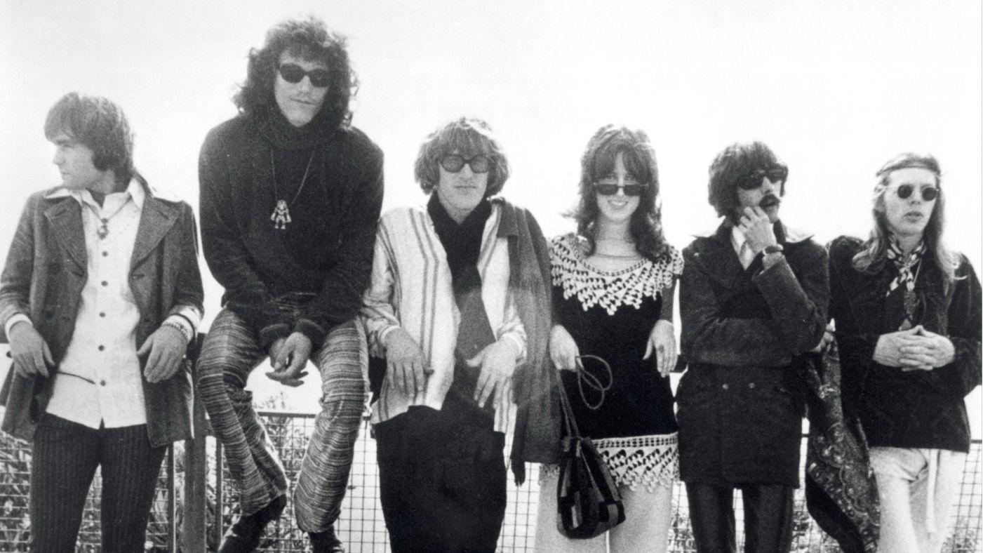 Jefferson Airplane: 12 Essential Songs. Aeroplanes, Marty balin