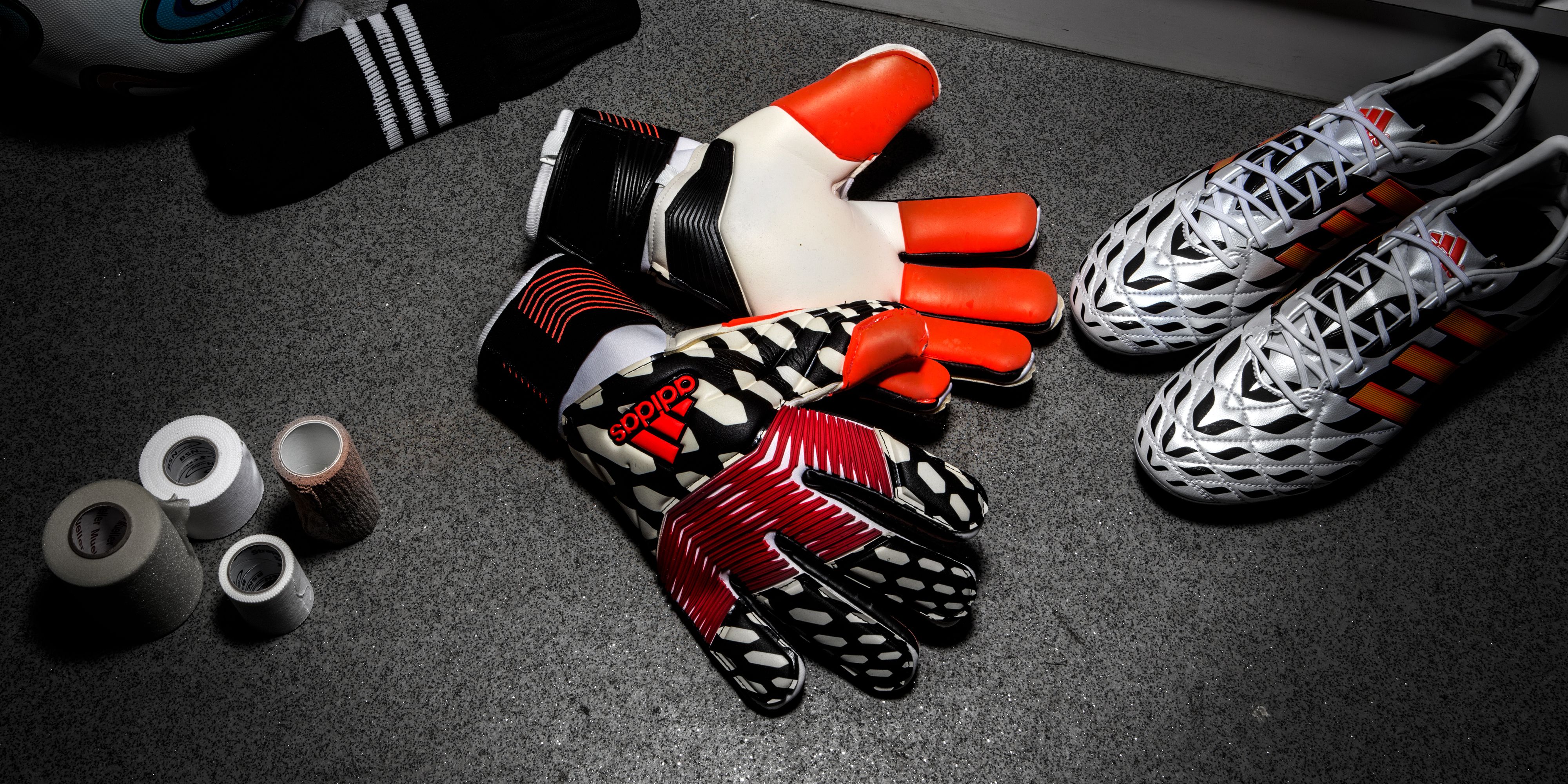 adidas battle pack gloves. The 12elfth Man
