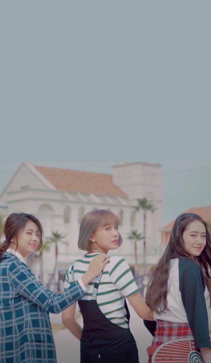 PRISTIN Lockscreens NAYOUNG YUHA KYLA