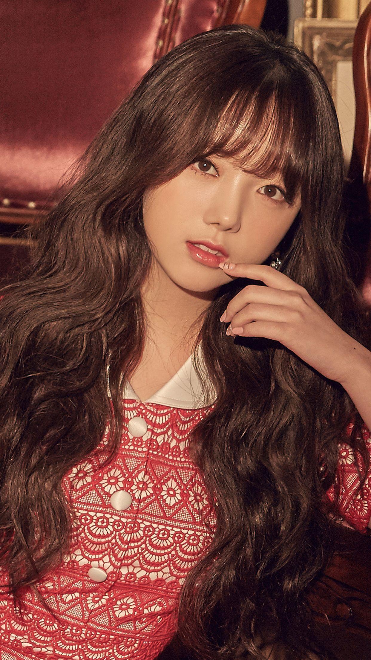 iPhone Wallpaper / Lovelyz 러블리즈 Kei 케이 KimJiyeon 김지연