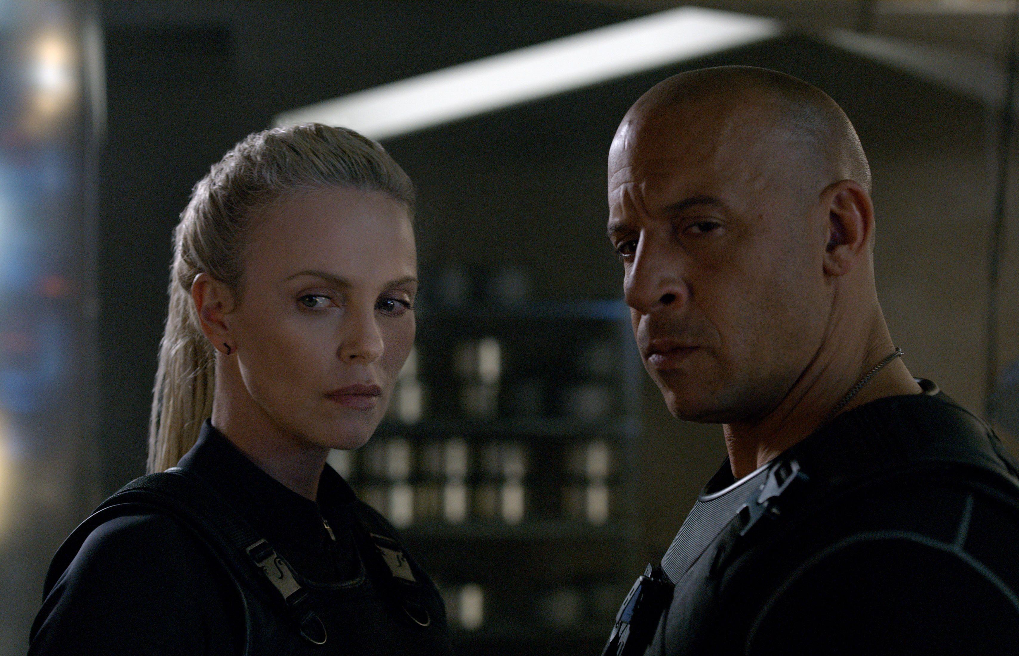Charlize Theron Vin Diesel In The Fate of the Furious, HD Movies