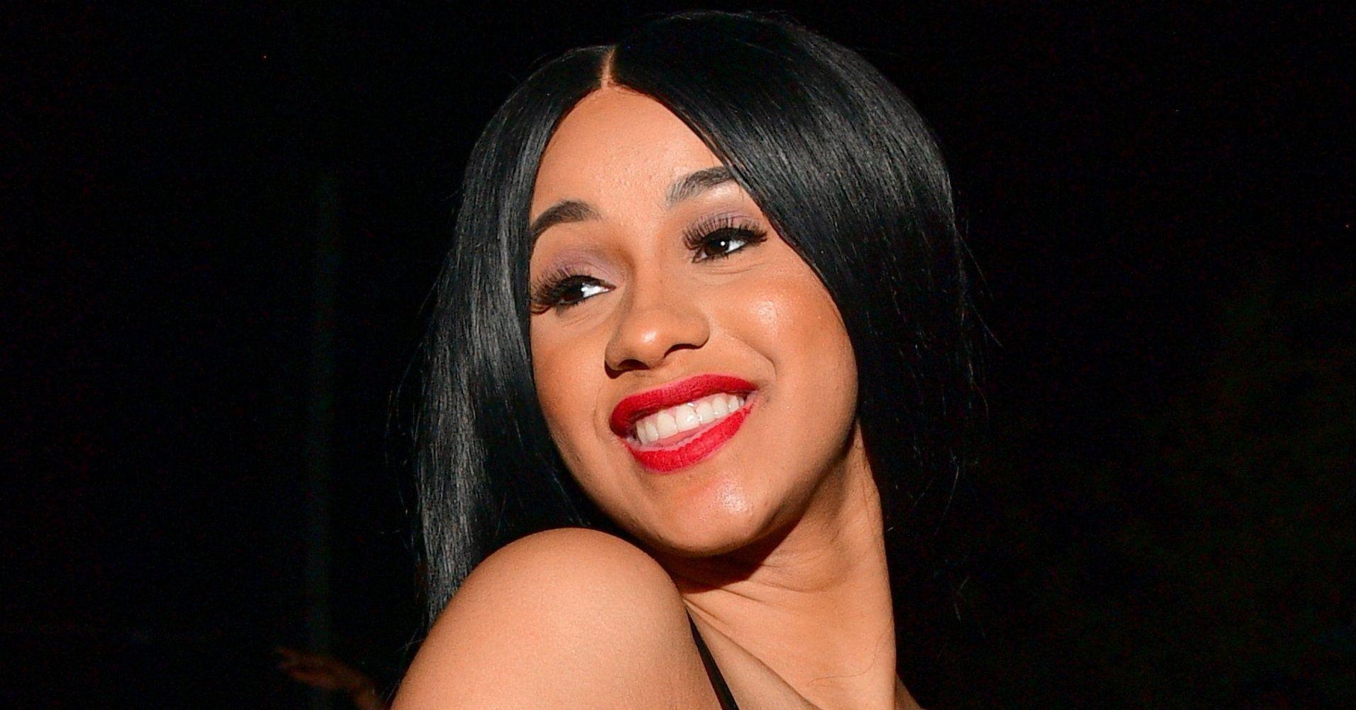 Cardi B Is The First Female Rapper To Hit No. 1 Solo In Almost 20