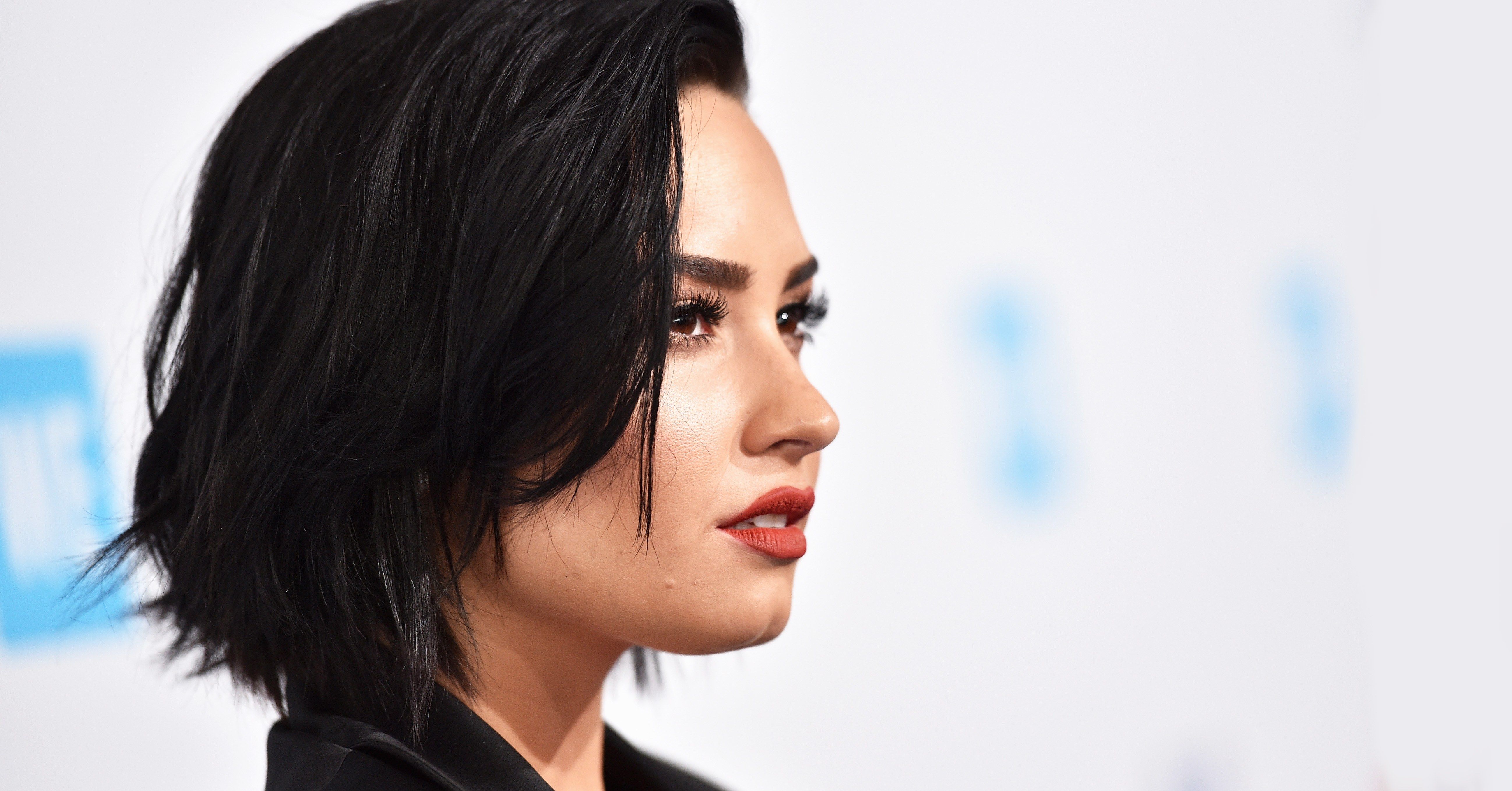 Demi Lovato Looks Incredible With Her New Ombré Hair
