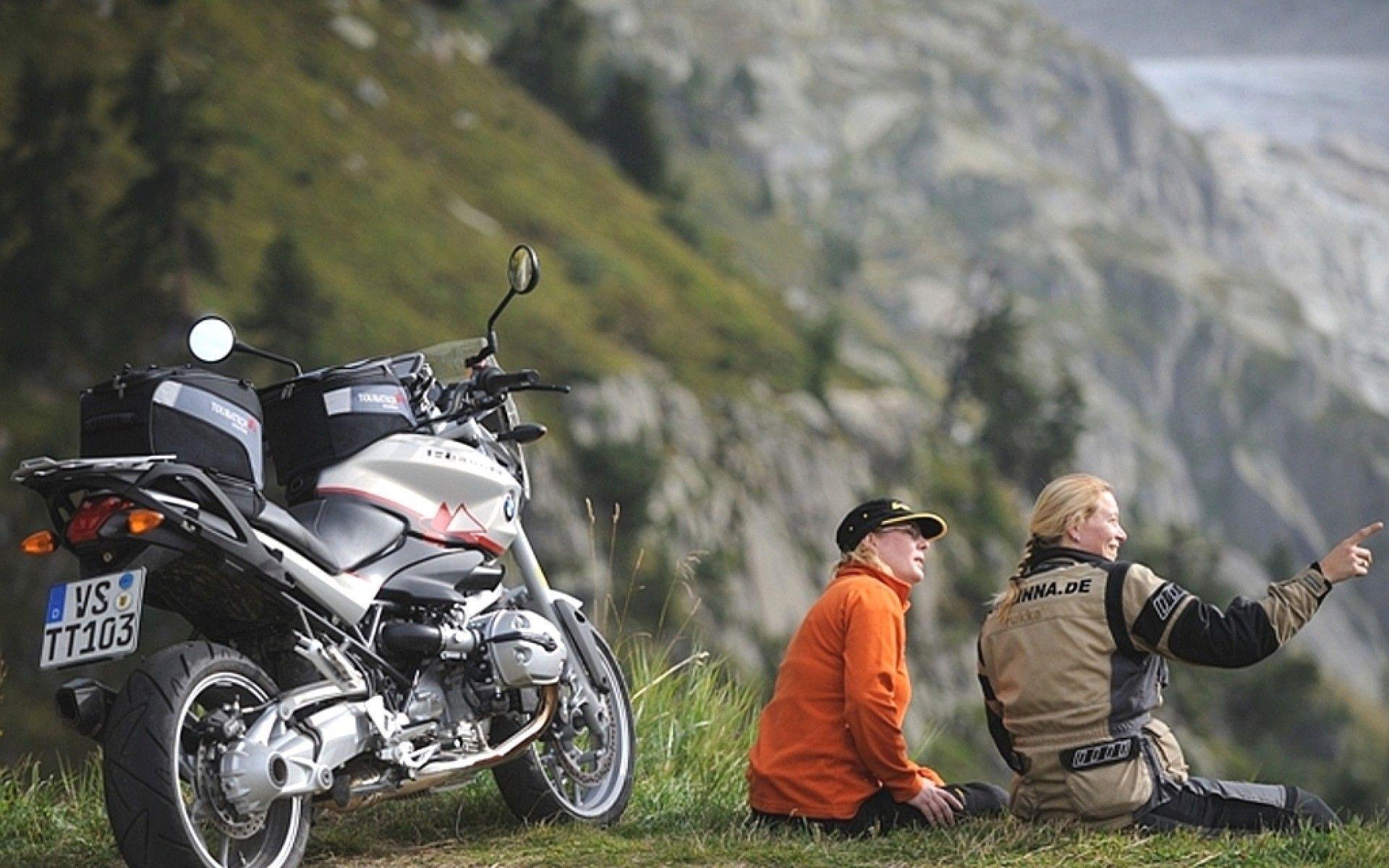 girls bmw r1200r touring wallpaper wallpaper