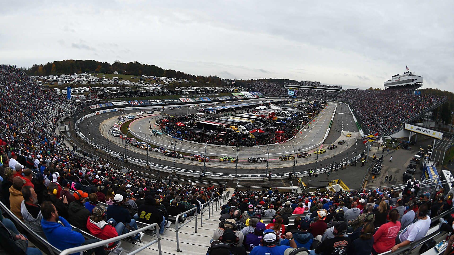 NASCAR at Martinsville: Ten things to know about the STP 500