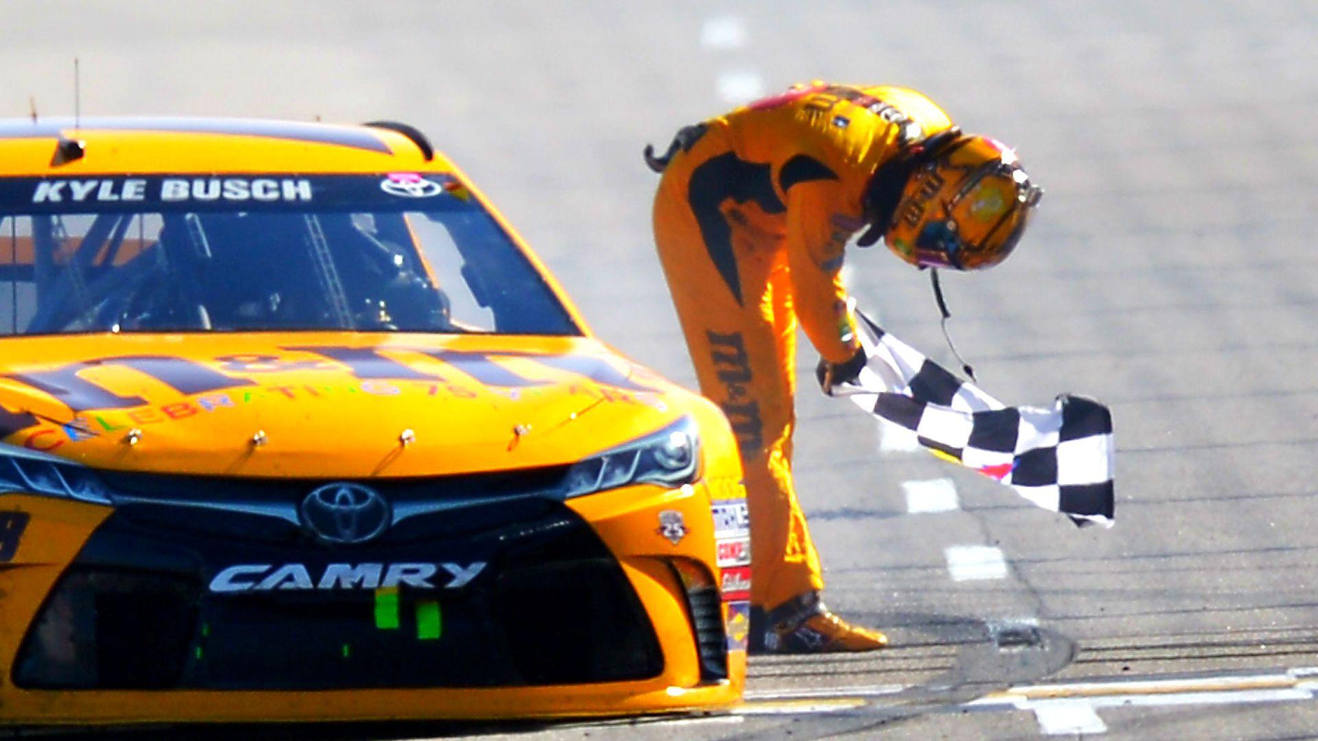NASCAR results at Martinsville: Kyle Busch sweeps weekend with STP