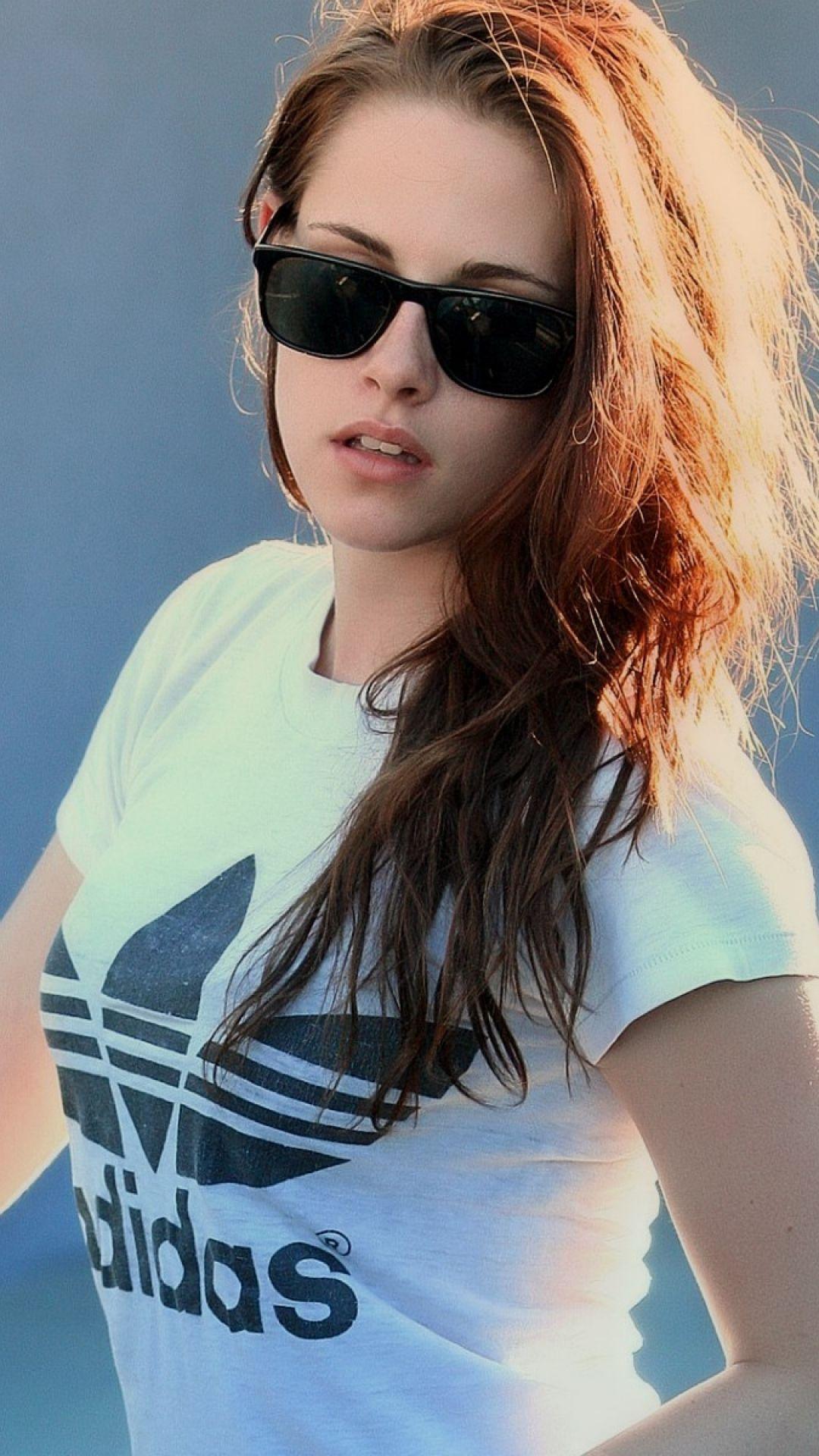 Kristen Stewart Adidas T Shirt Htc One Wallpaper, Free