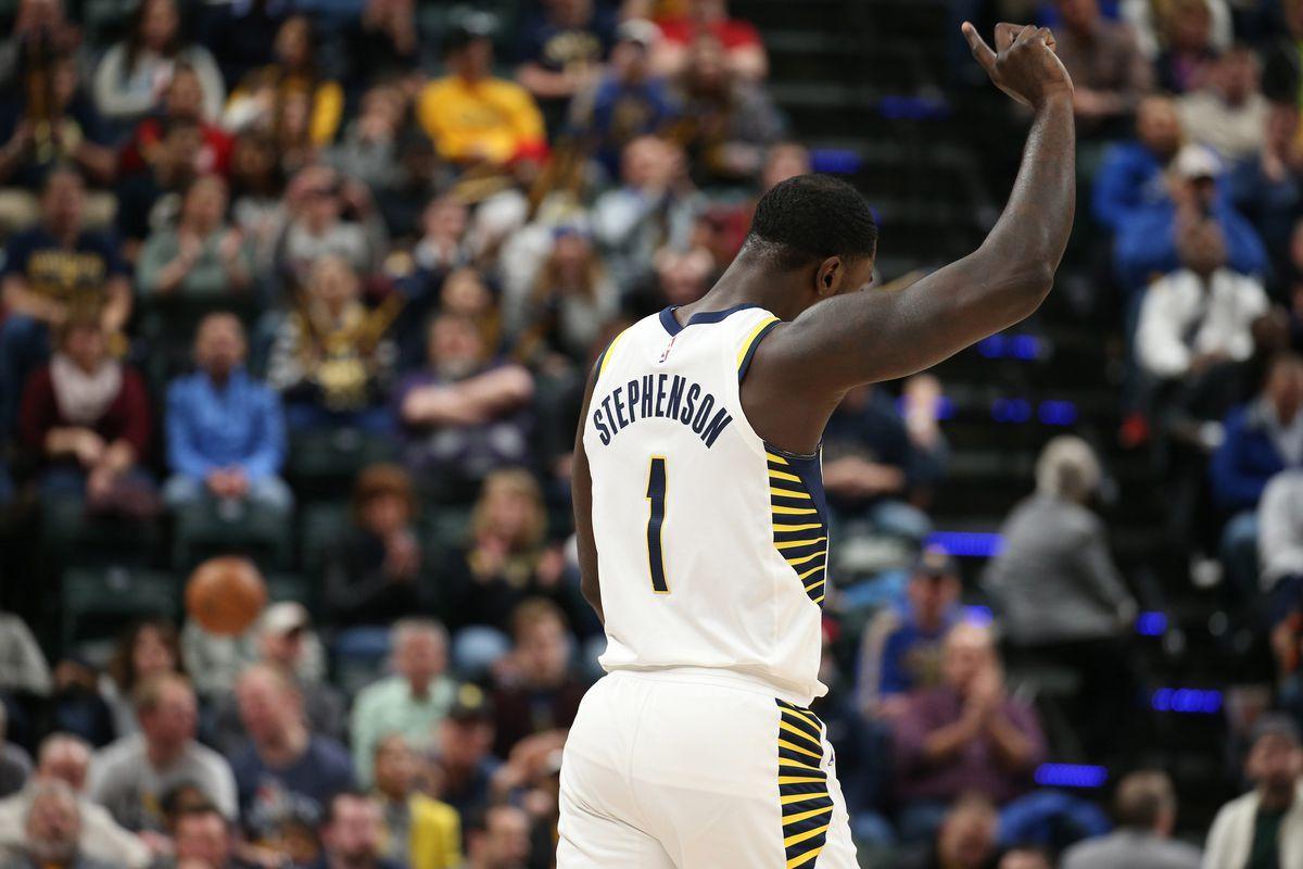 Lance Stephenson makes play out of a mess for Pacers