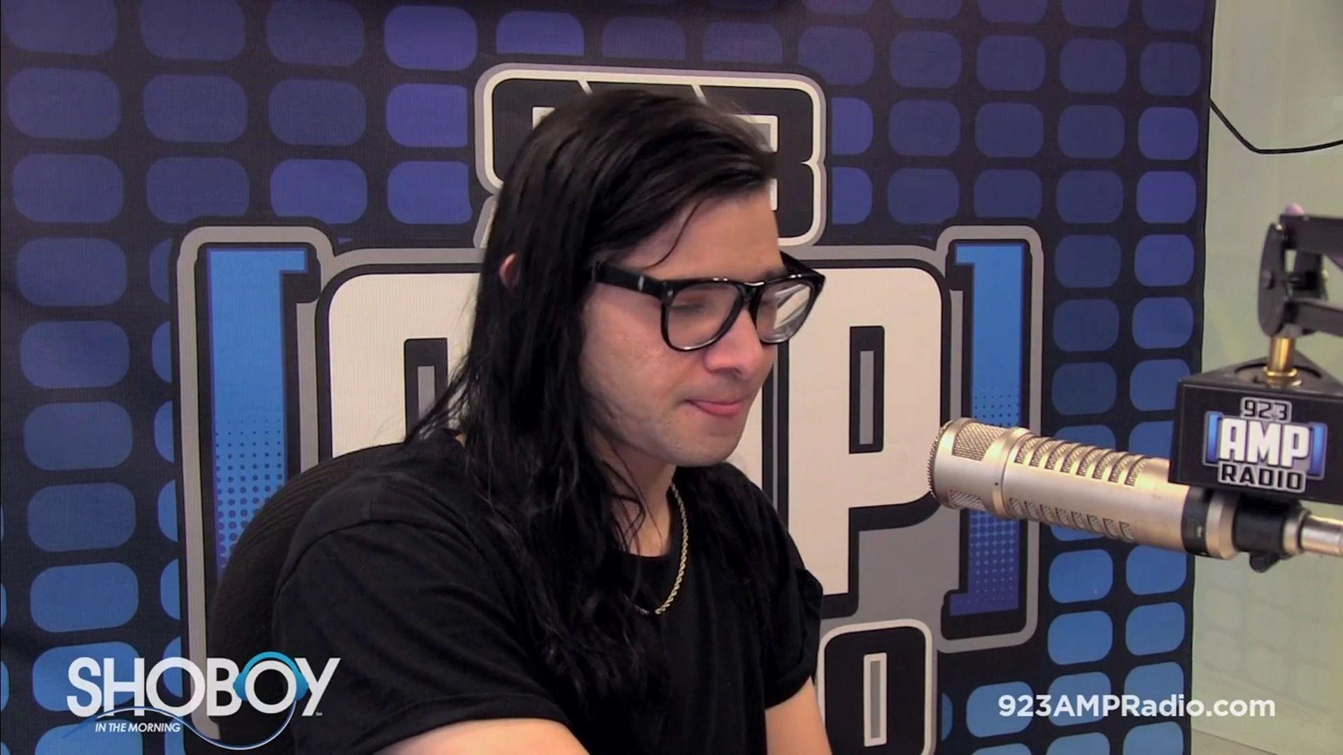 Skrillex Talks About Deadmau5 & Justin Bieber In Radio Interview