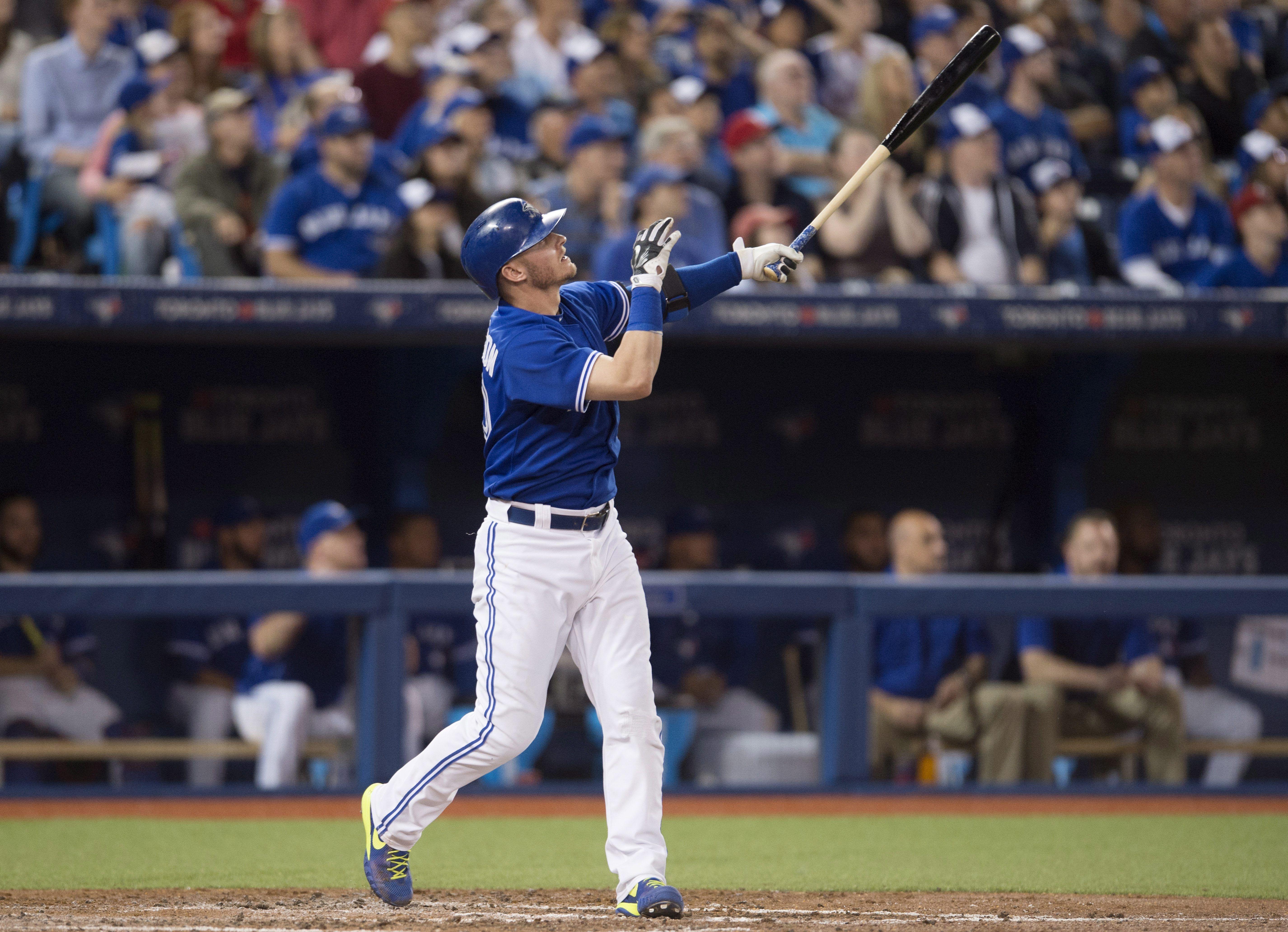 Josh Donaldson Hits A Solo HR During The Toronto Blue Jays' 3 2