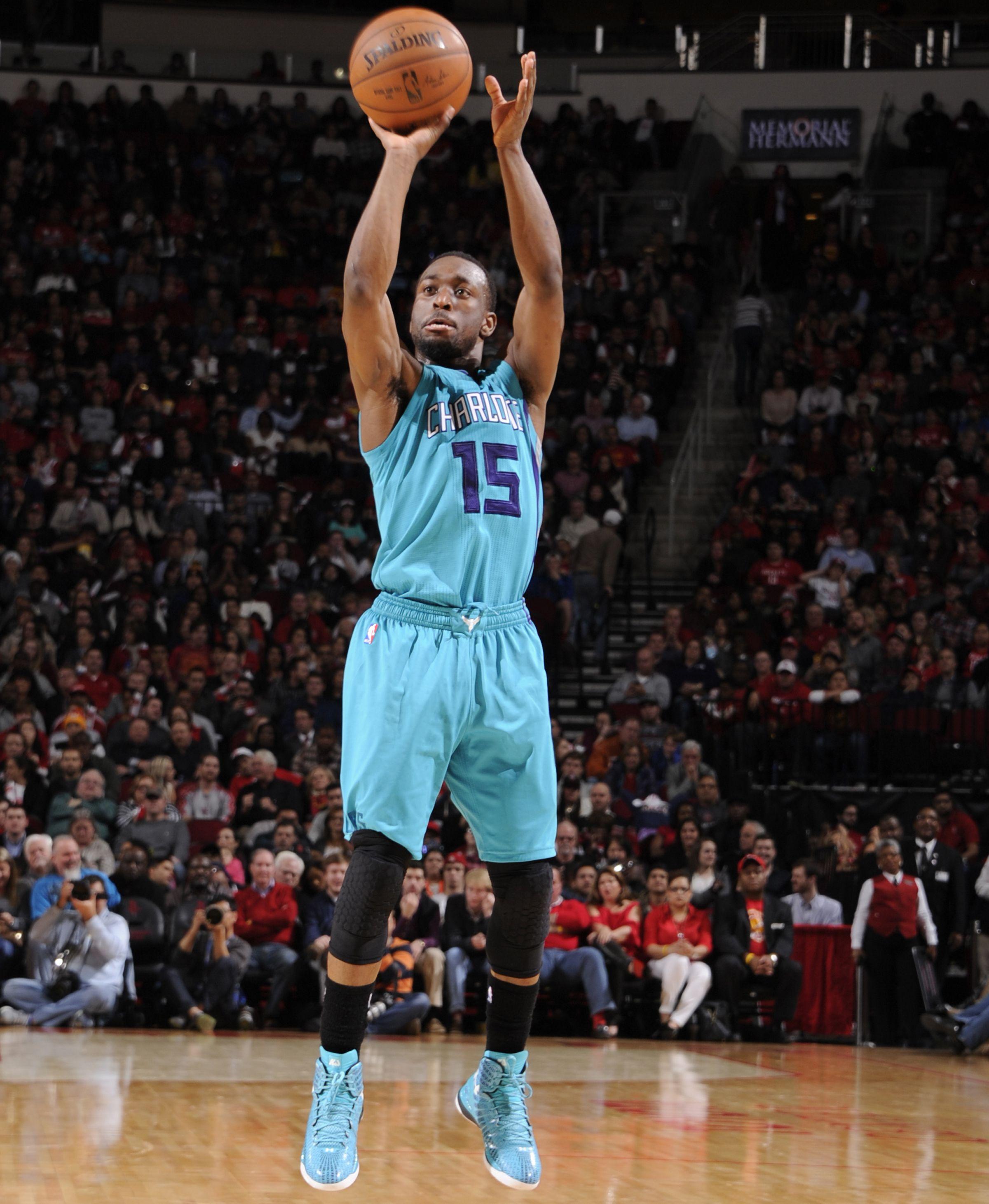 Hornets All Star PG Kemba Walker Traded To The Knicks In Sudden