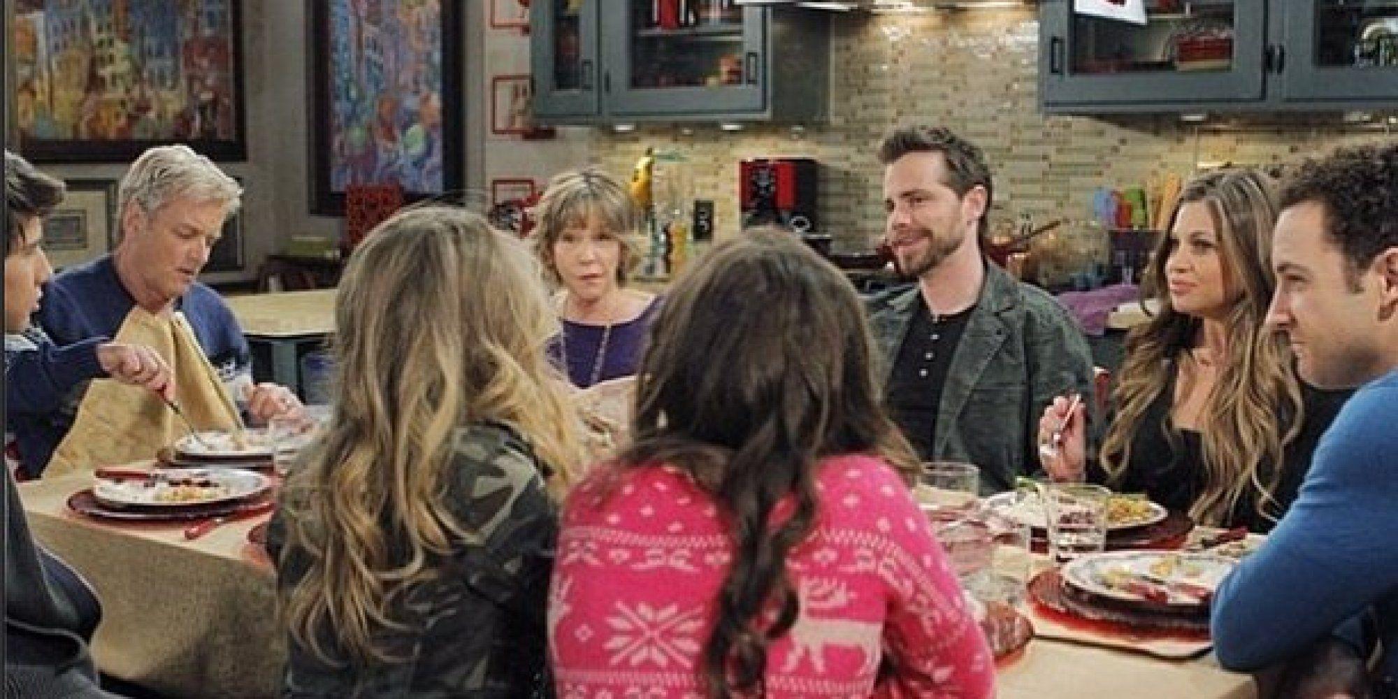 Danielle Fishel's 'Girl Meets World' Photo Shows Which 'Boy Meets