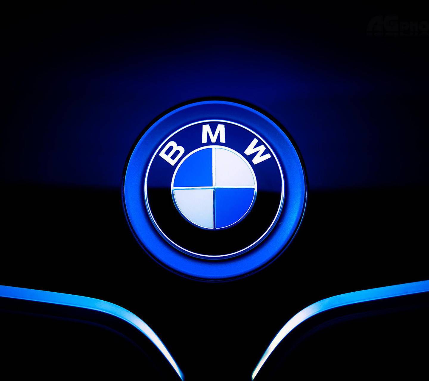 Download free car logo wallpaper for your mobile phone