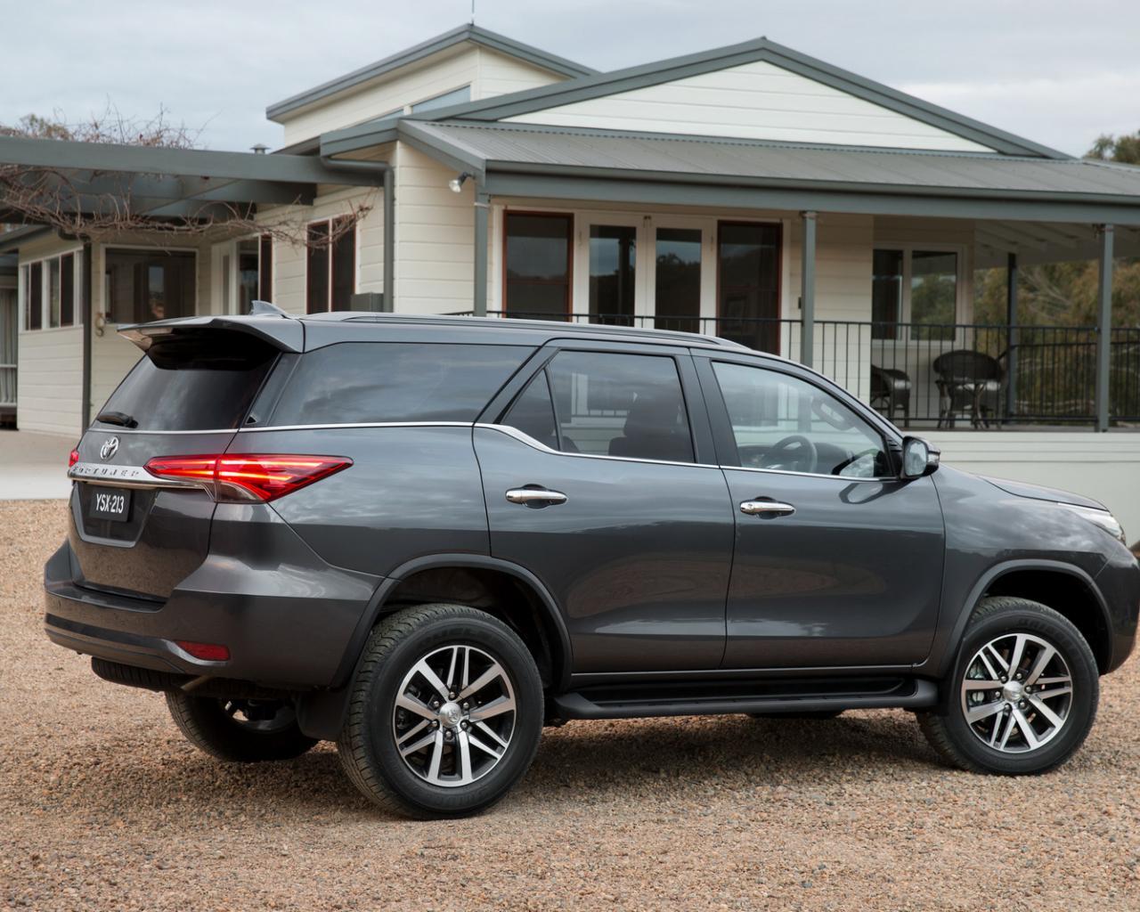 Toyota Fortuner