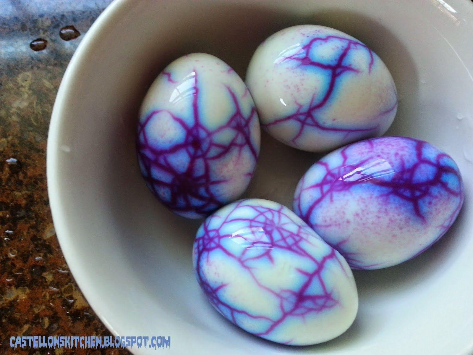 Castellon's Kitchen: Spider Web Eggs (Guacamole Deviled Eggs)