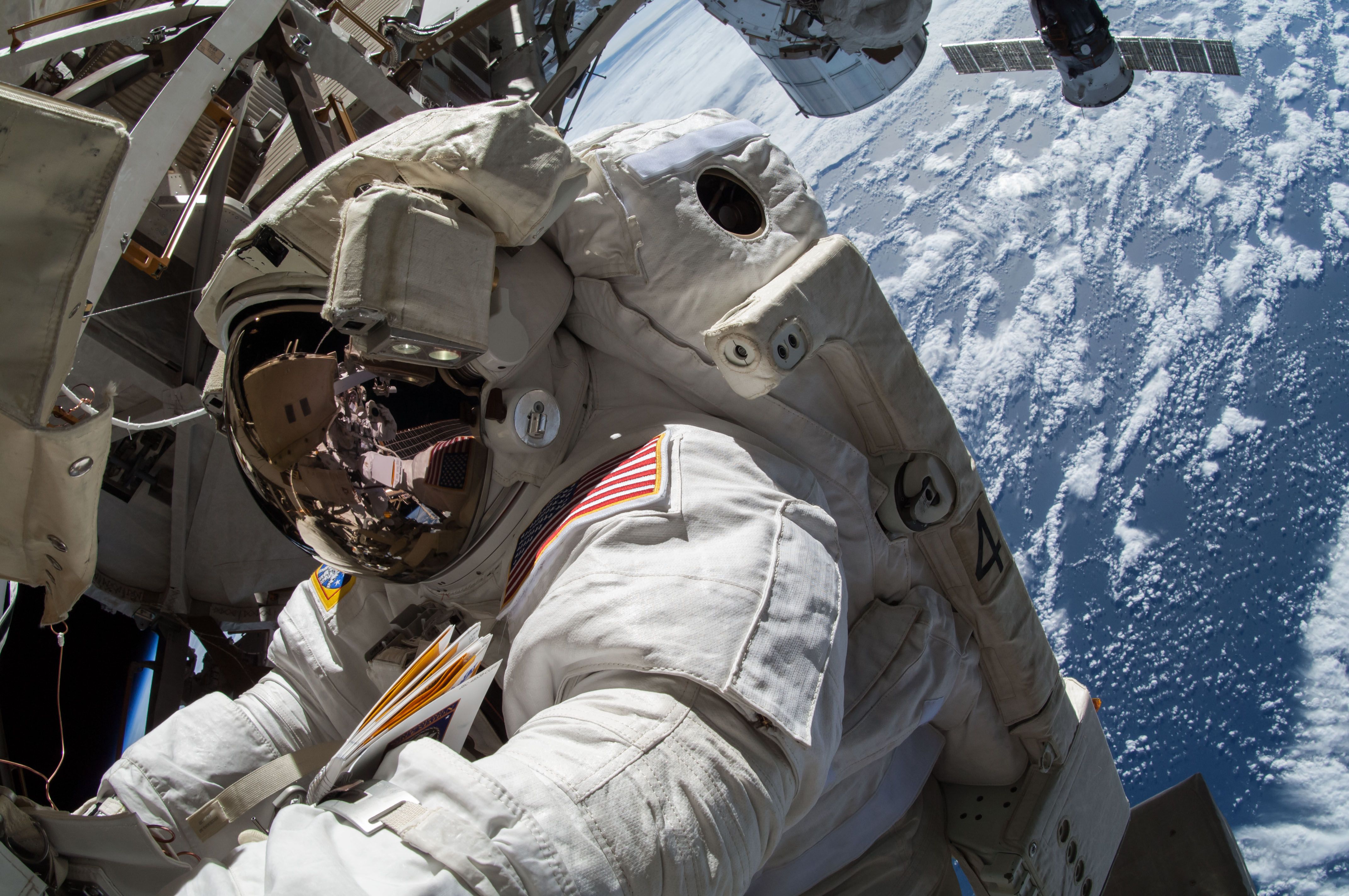 Be an Astronaut: NASA Accepting Applications for Future