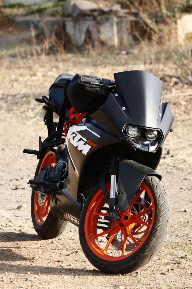 Meet Beautifully Modified KTM RC 200 Pearl Silver Edition