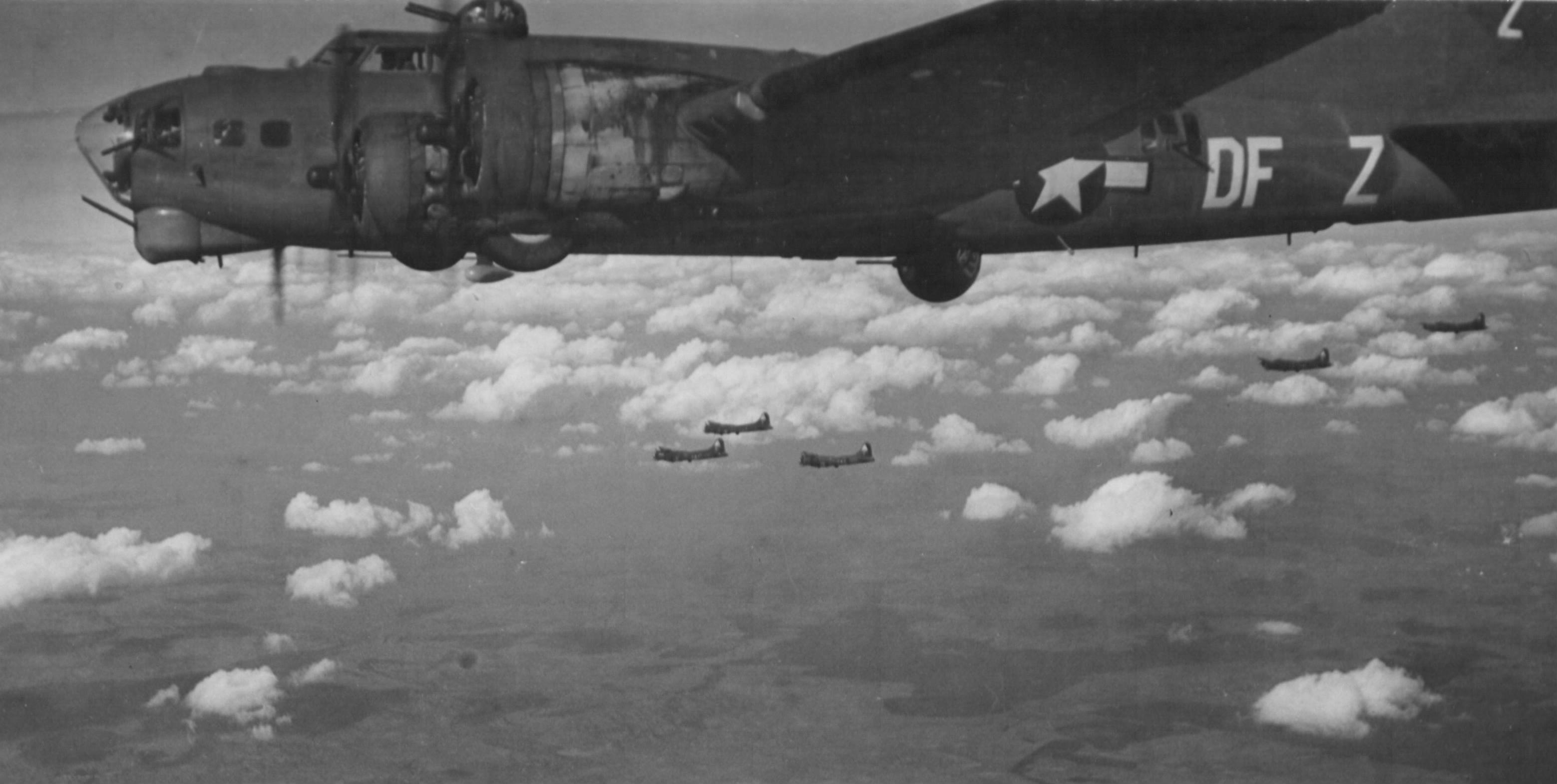 B 17 Flying Fortress Archives. WW2 Research Inc