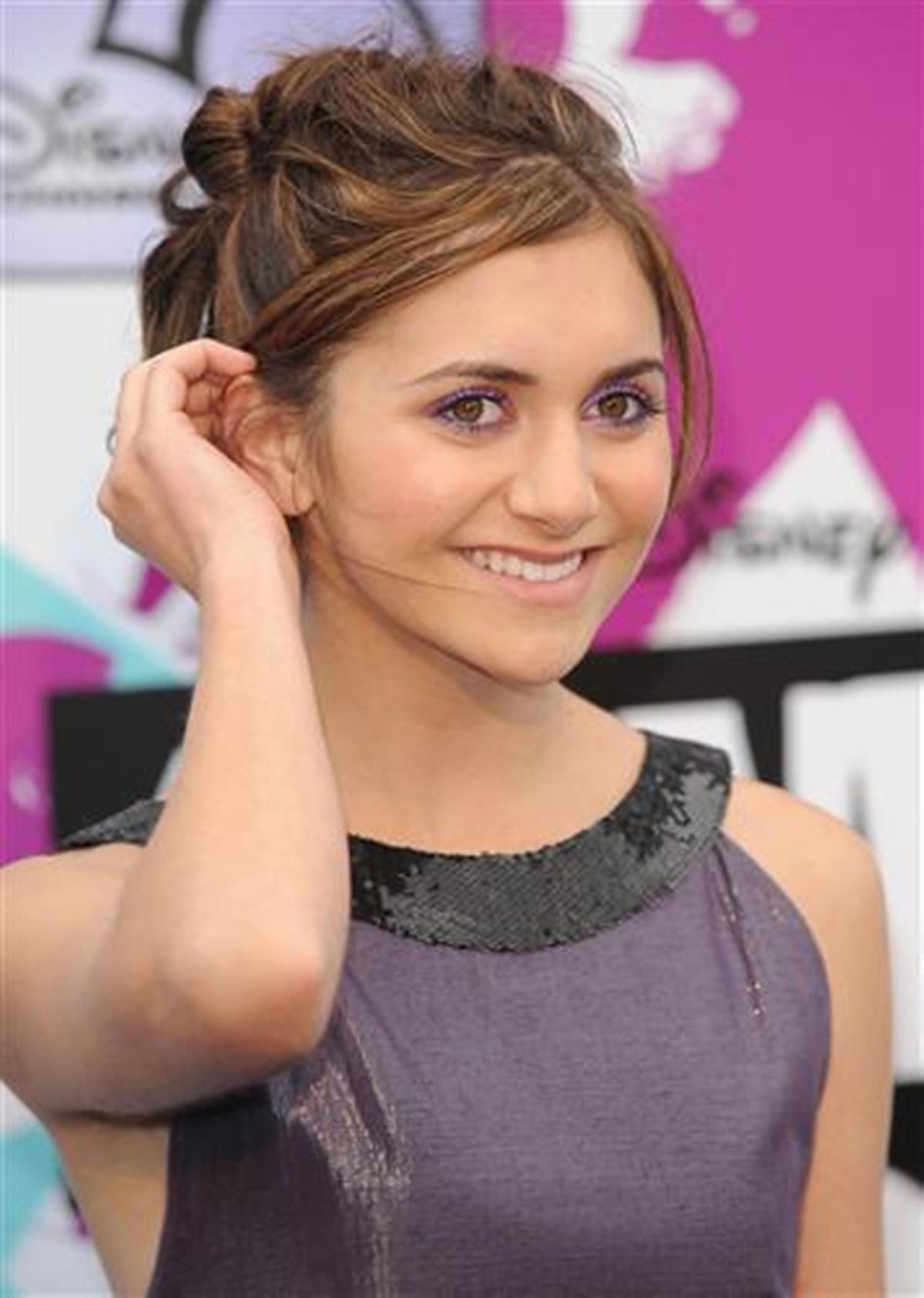 Alyson Stoner from cheaper by the dozen!. Cheaper