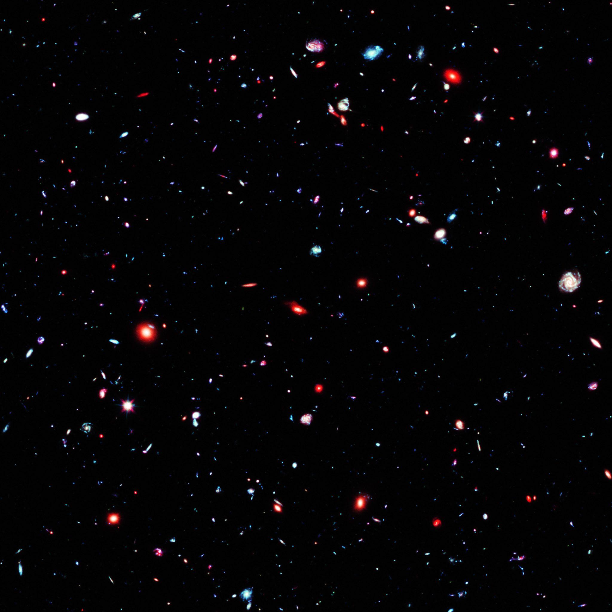 FREEIOS7. Hubble Deep Field Colorful HD IPhone IPad