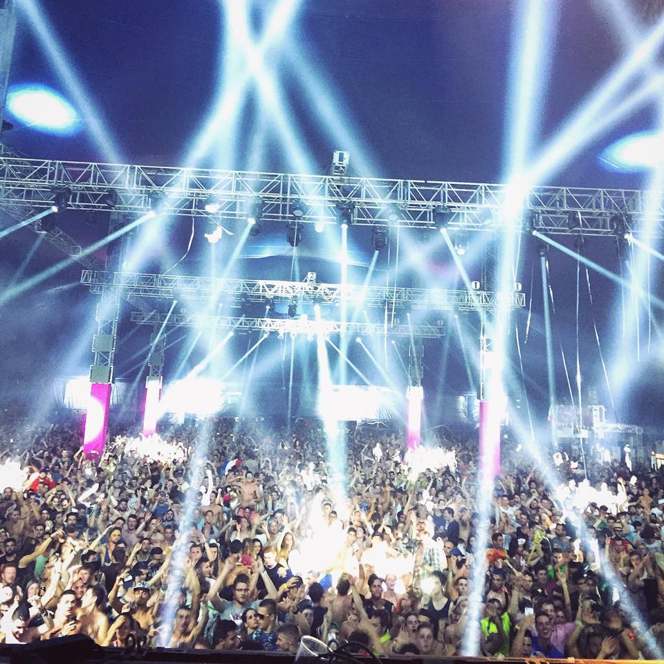 Lucas & Steve Producers, Retro