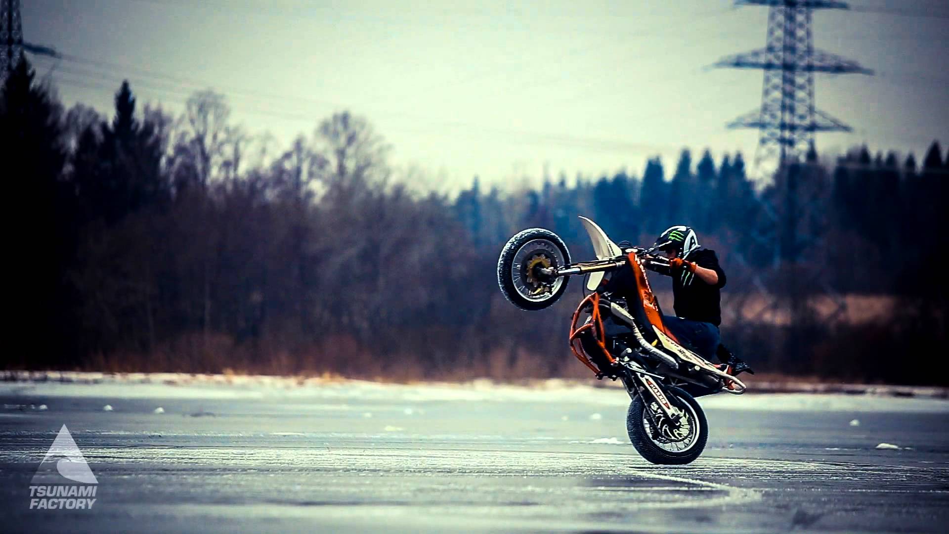 Winter Crazy Stunt on Ice