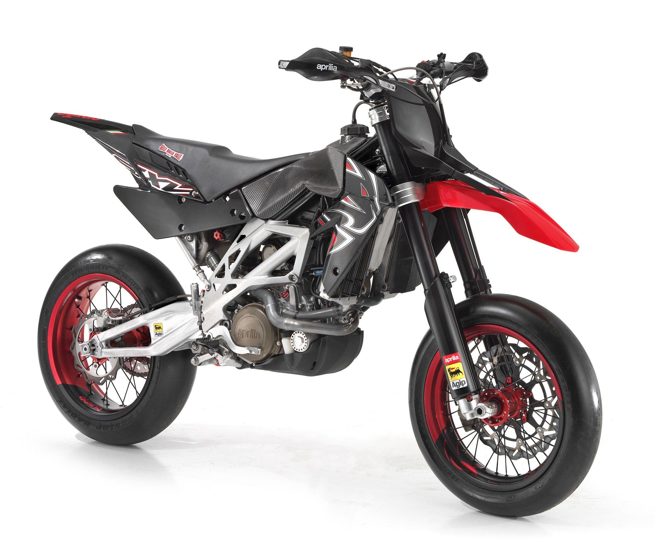 Supermoto (part 1). LegNeato!