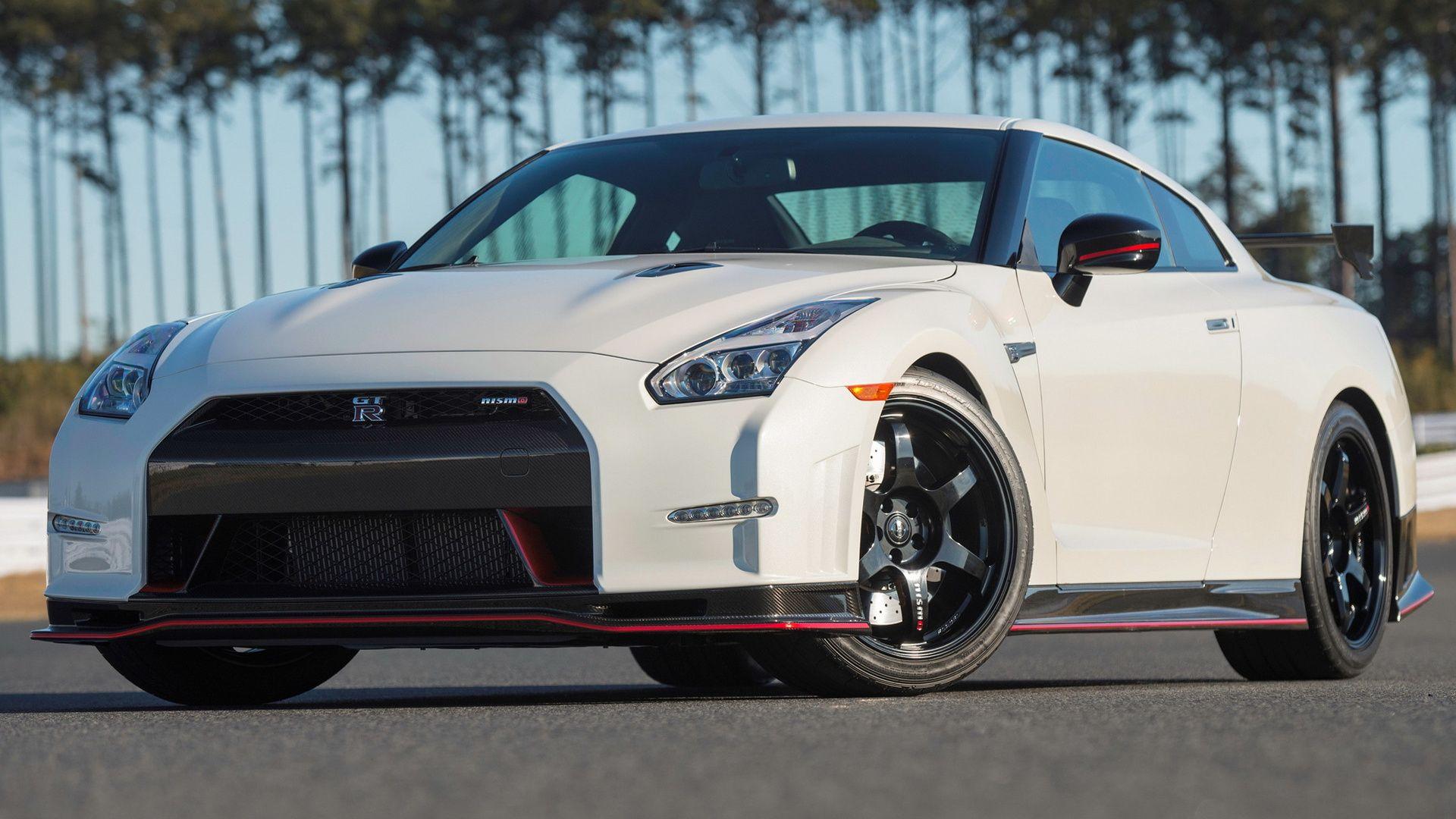 Nissan GT R Nismo (2015) US Wallpaper And HD Image