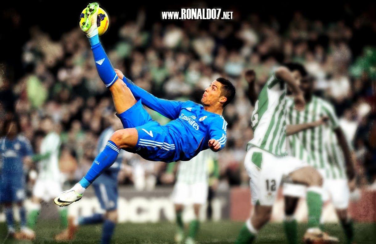 Cristiano Ronaldo Bicycle Kick Moment Wallpaper HD