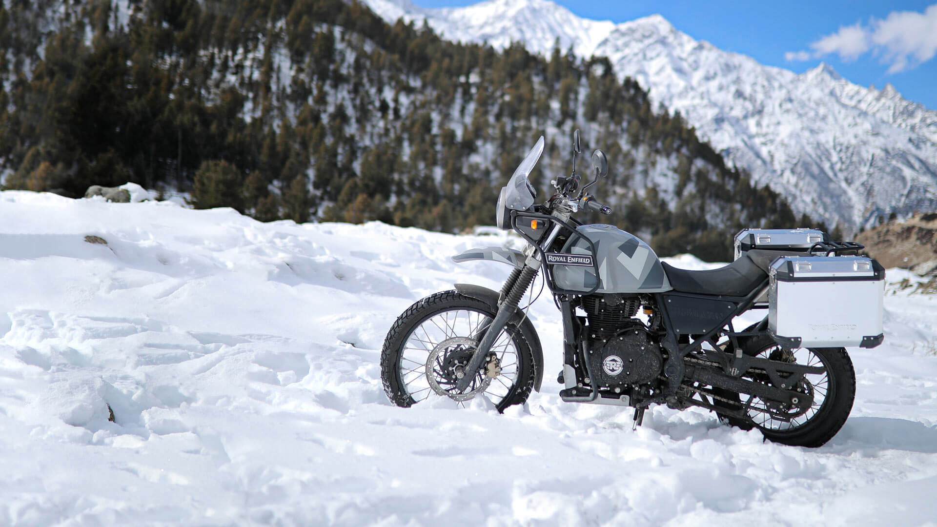 Royal Enfield Himalayan Sleet and BSIV review