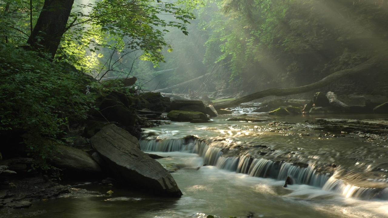 America's 58 National Parks Valley National Park, Ohio