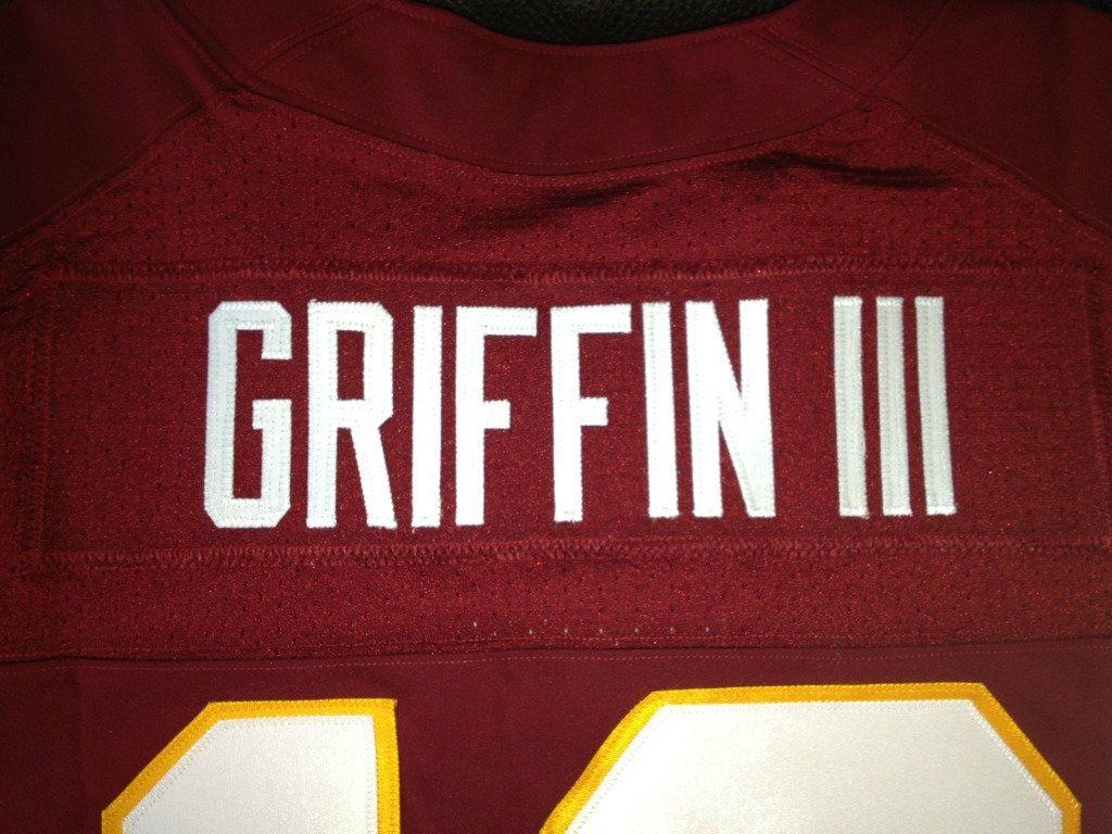 Autographed Robert Griffin III Redskins Jersey / PDS March Mania