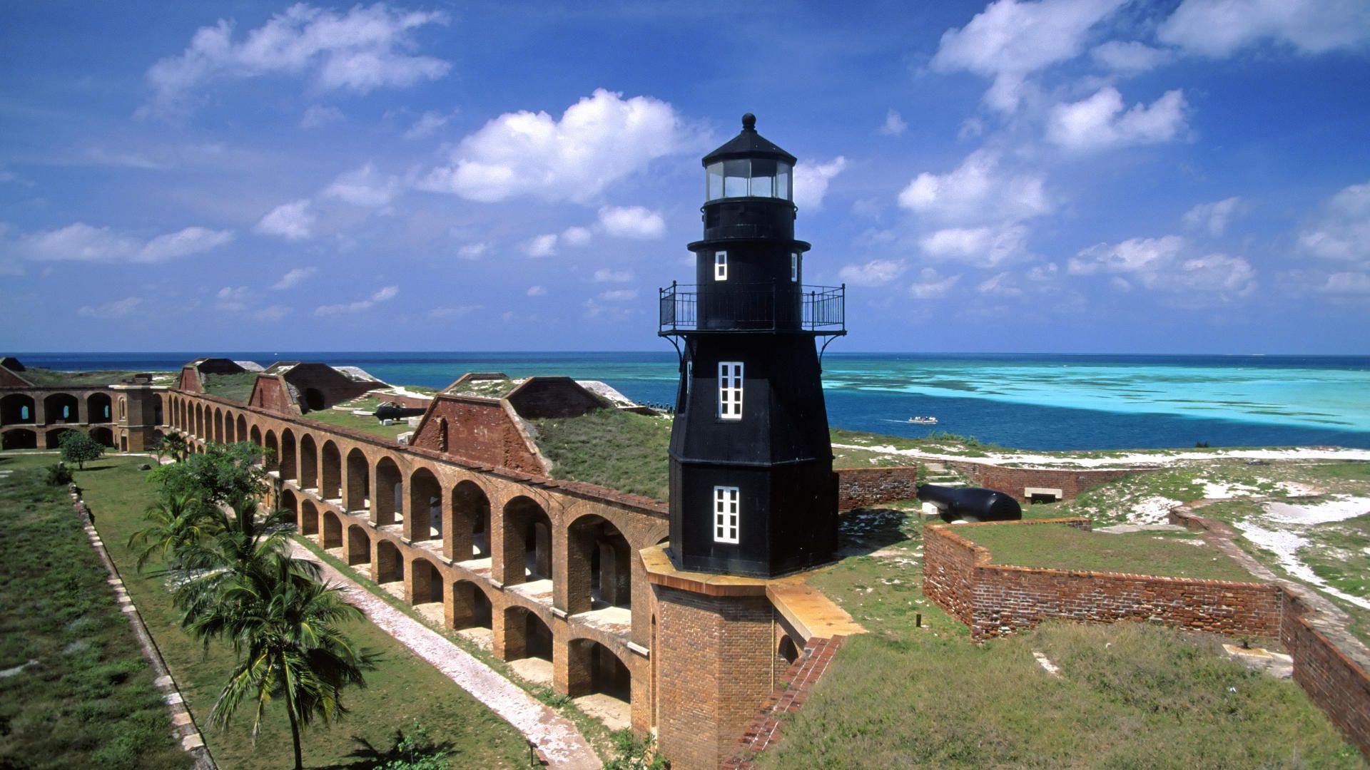 Download Background Jefferson, Dry Tortugas National Park