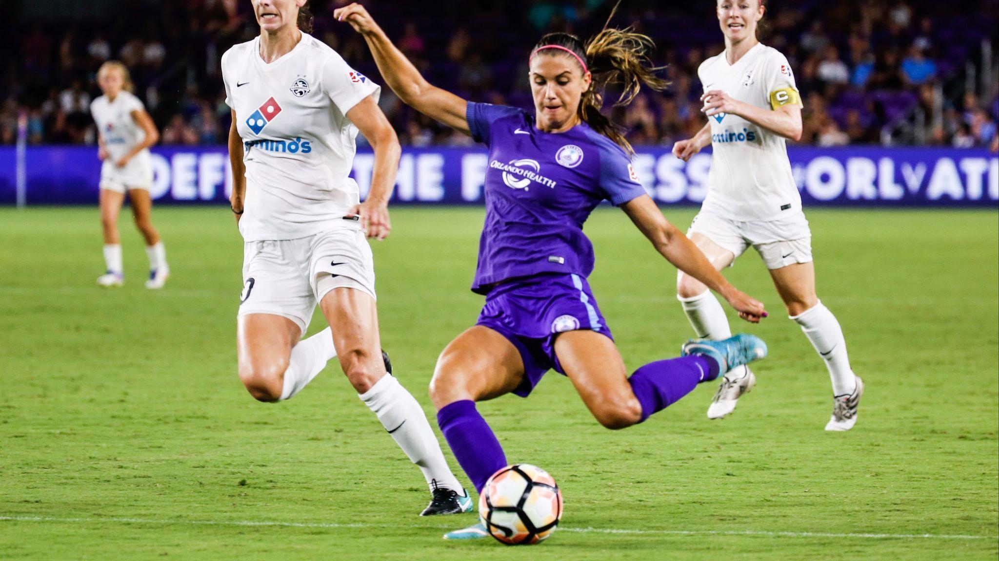Alex Morgan to stay with Orlando Pride, skip return to French side